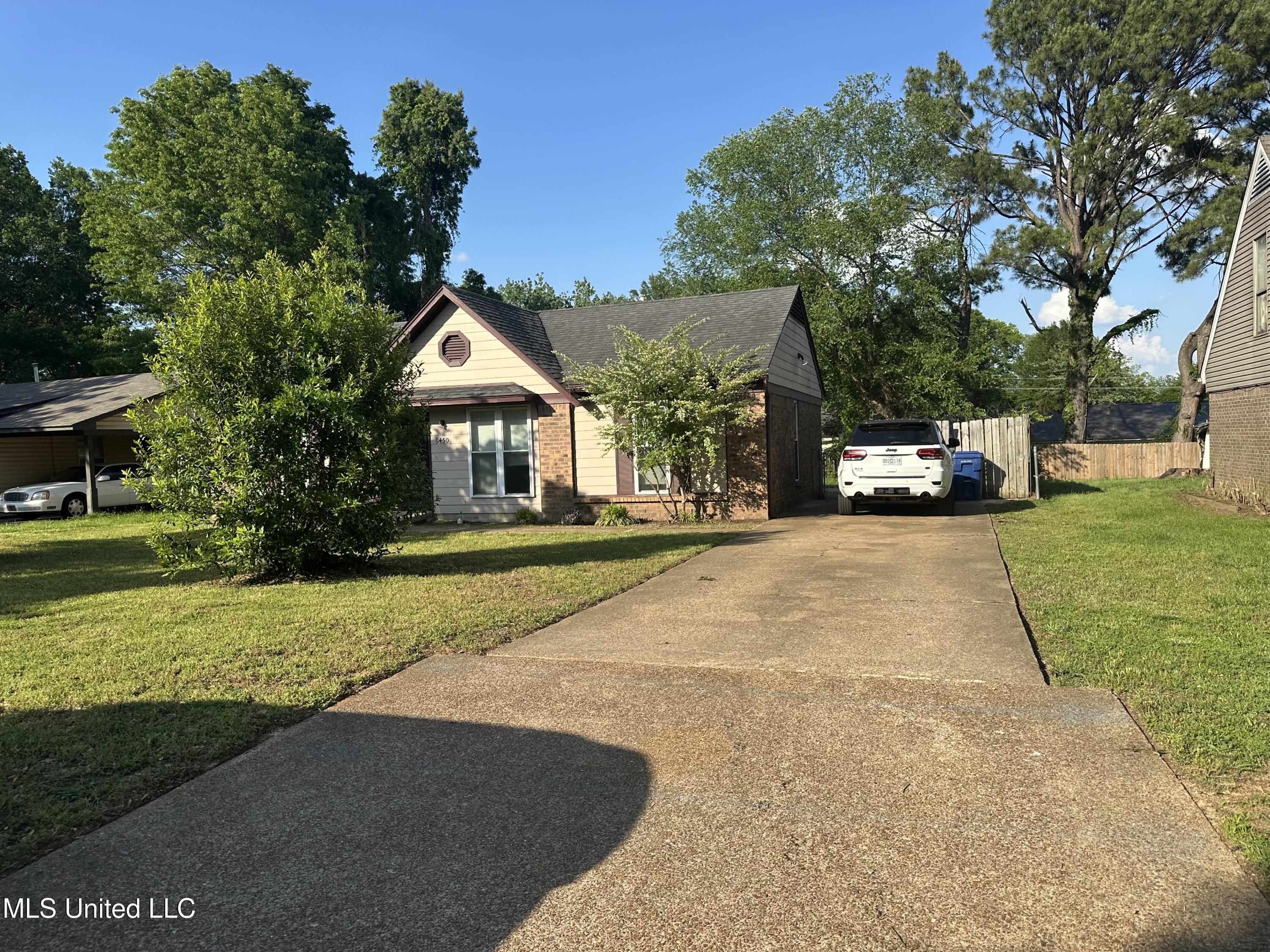6450 Yorkshire Road, Horn Lake, Mississippi image 3