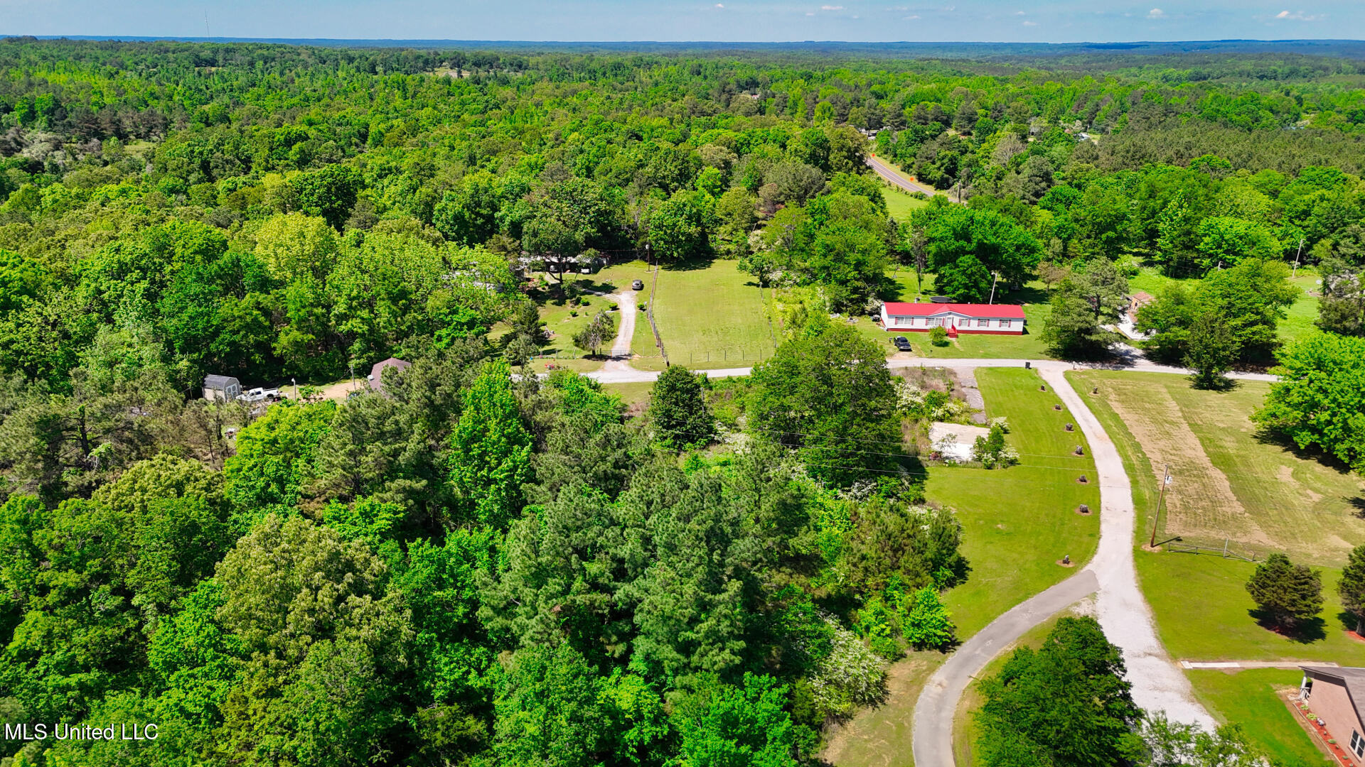 Beck Springs Road, Holly Springs, Mississippi image 7
