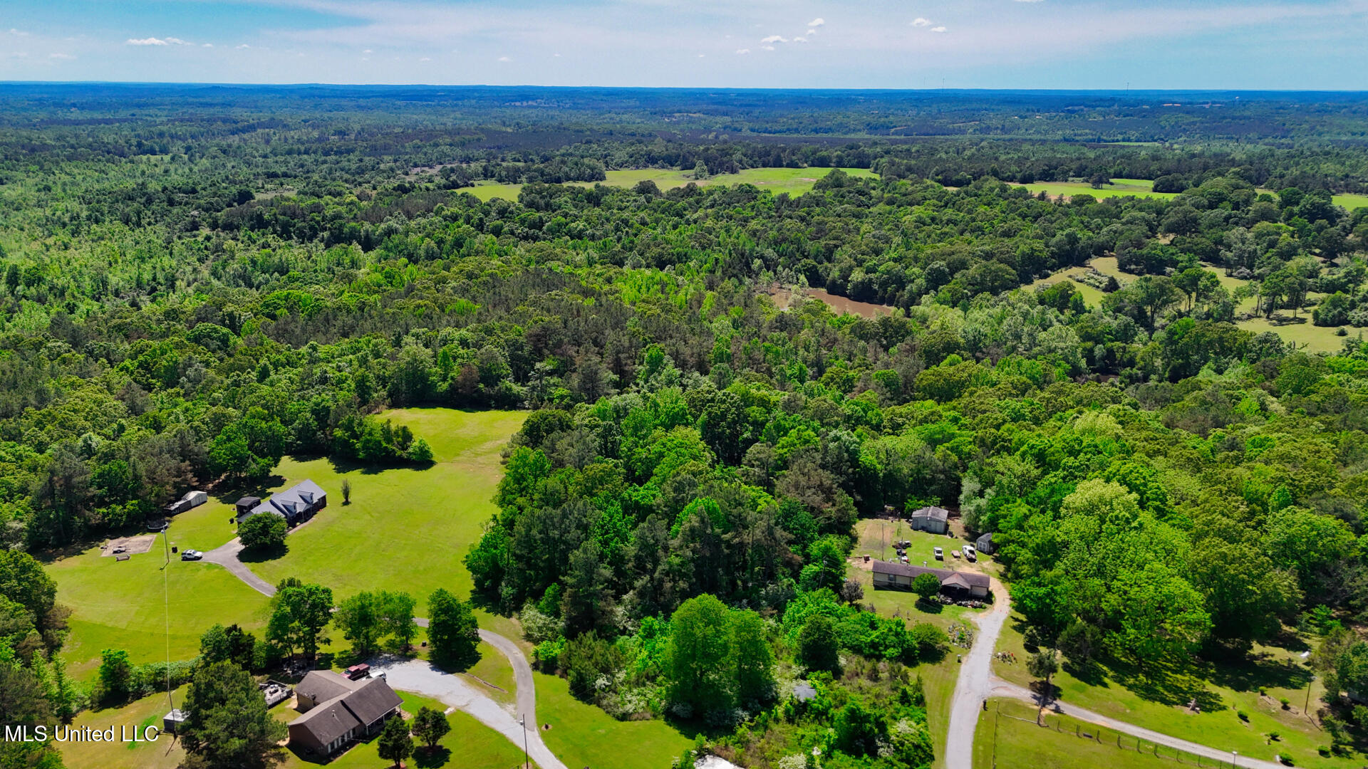 Beck Springs Road, Holly Springs, Mississippi image 2