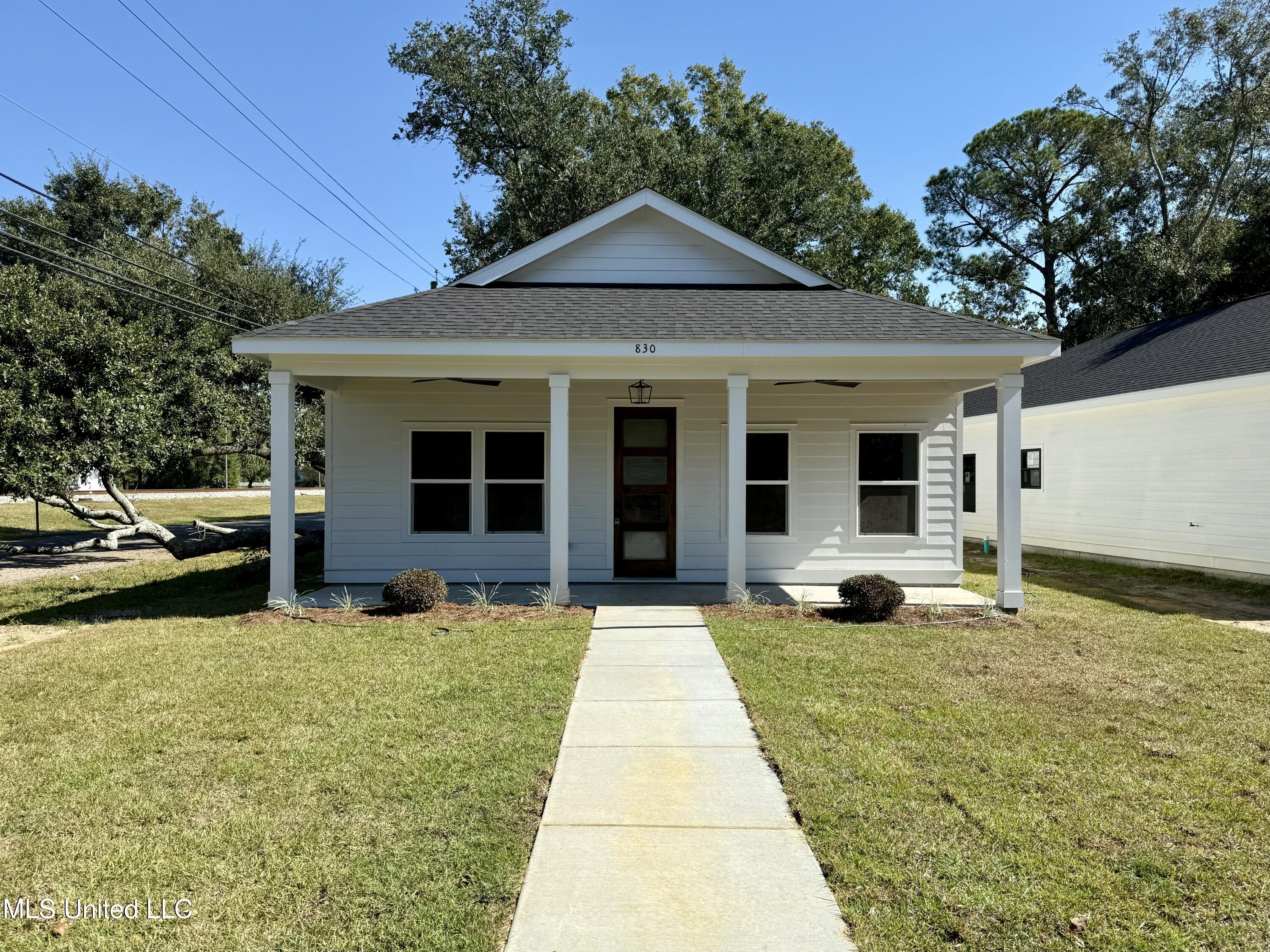 830 Reginault Avenue, Gulfport, Mississippi image 1