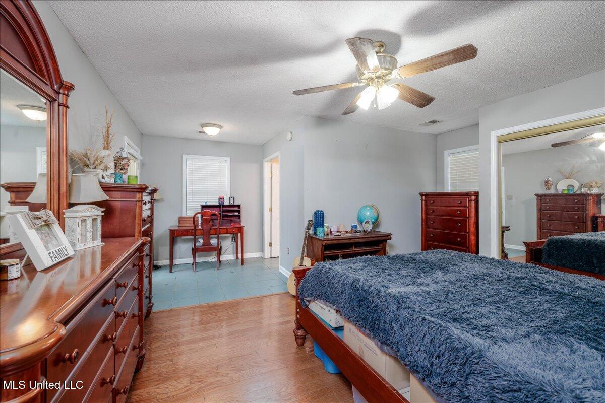 7488 Hickory Estates Drive, Walls, Mississippi image 24