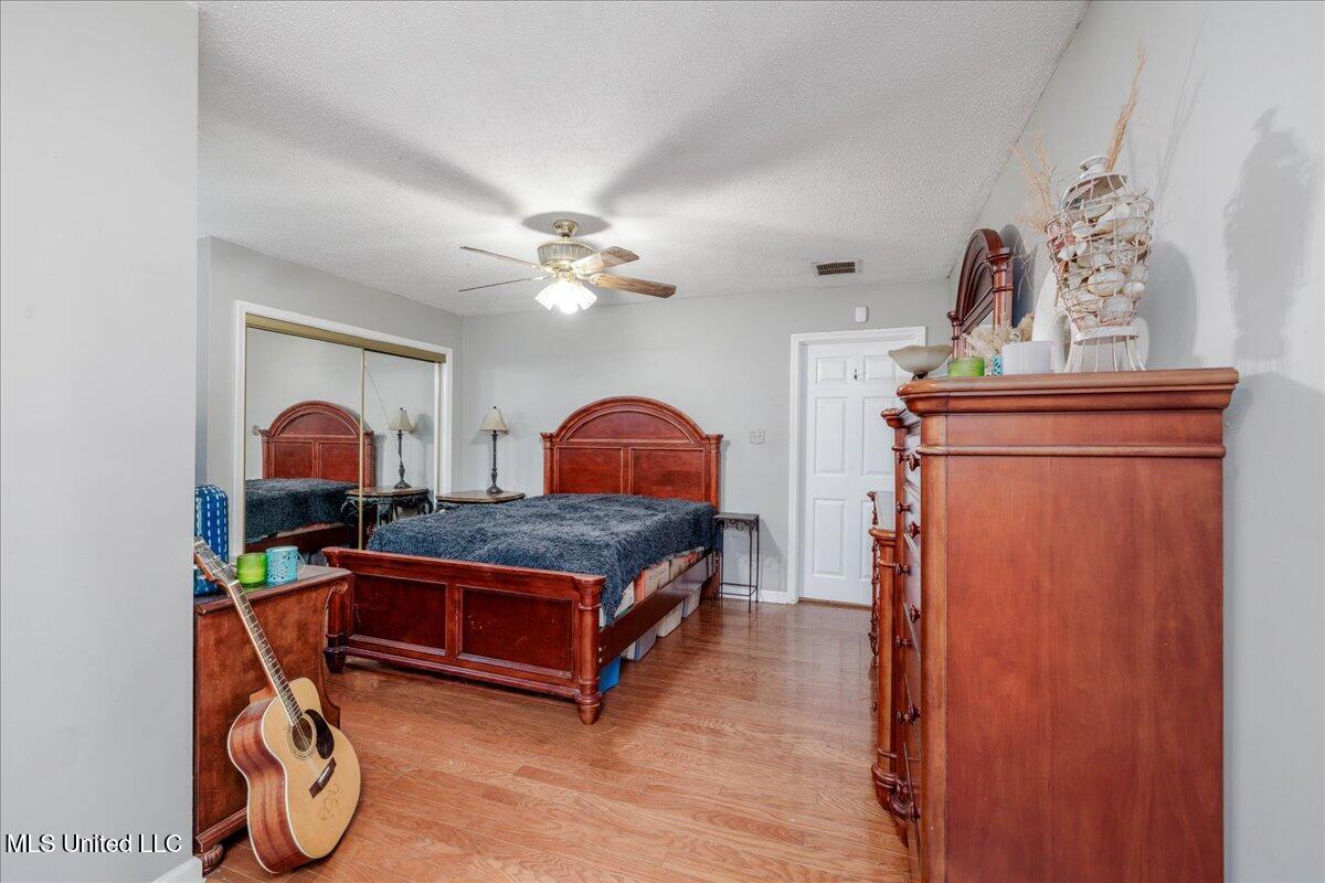 7488 Hickory Estates Drive, Walls, Mississippi image 25