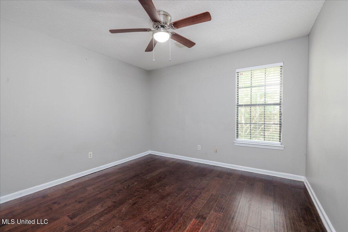 7488 Hickory Estates Drive, Walls, Mississippi image 19