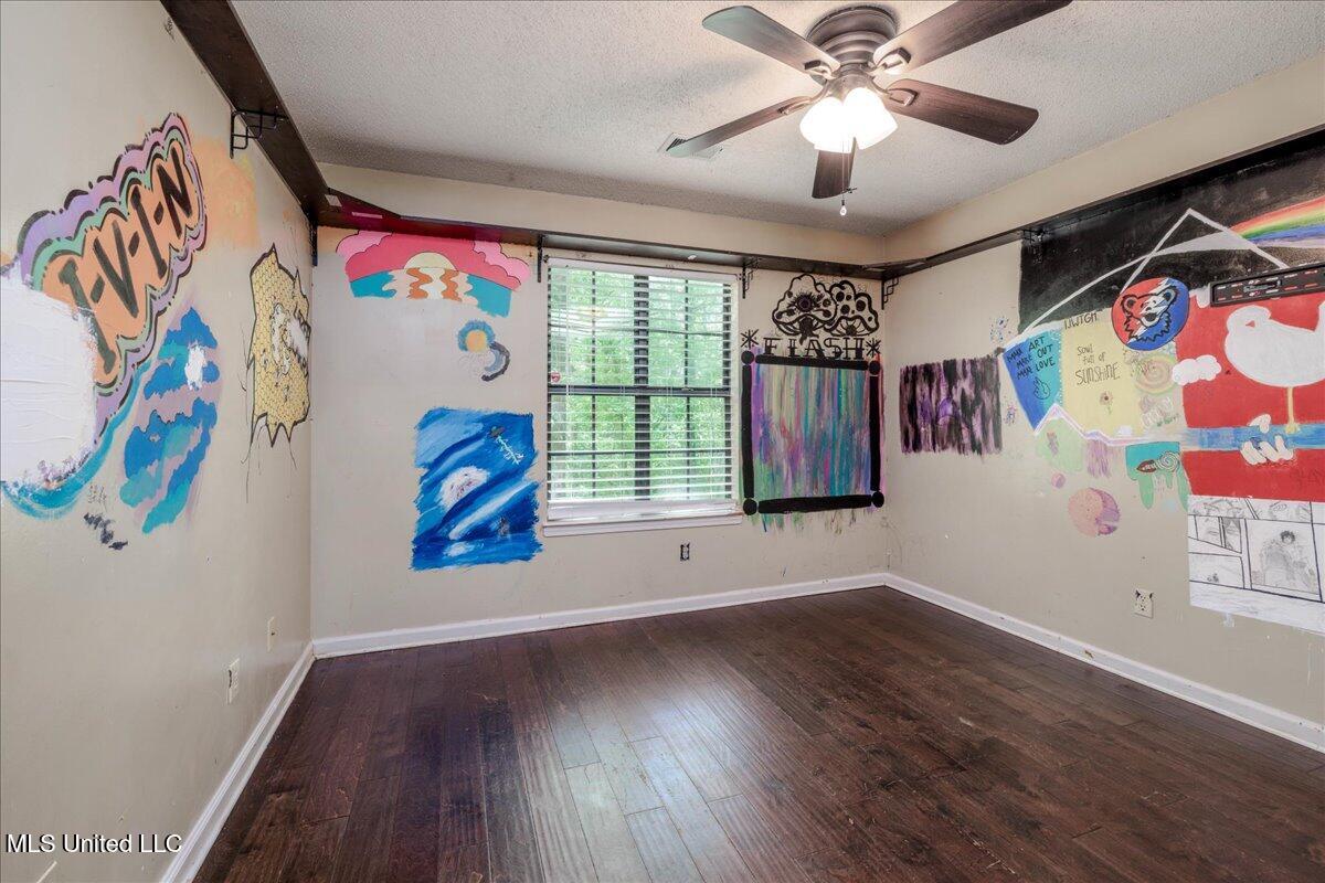 7488 Hickory Estates Drive, Walls, Mississippi image 22
