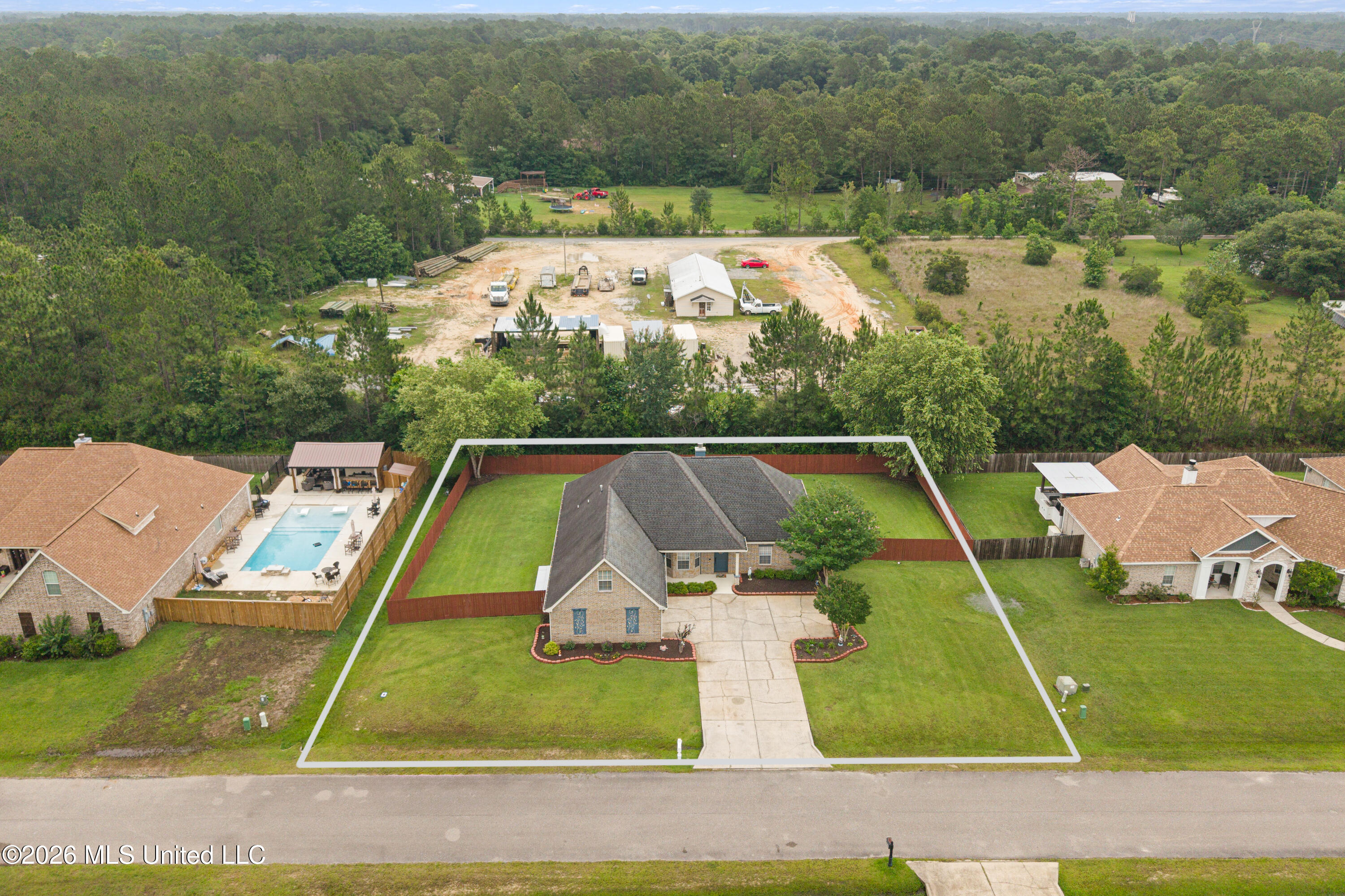 2100 Parkview Cove