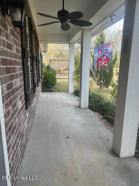 24 Toby Roy Lane, Lumberton, Mississippi image 4