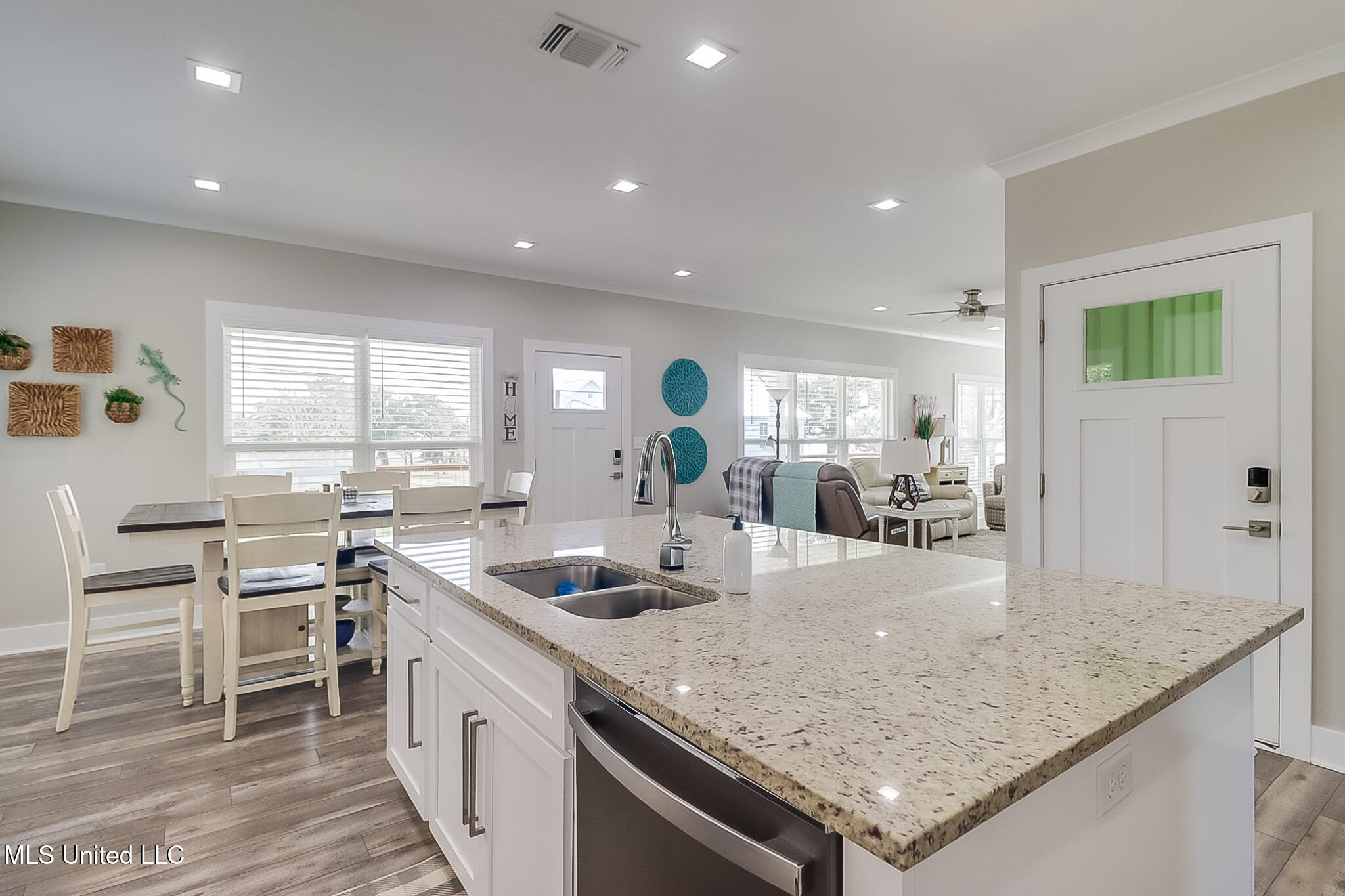 220 Oak Gardens Avenue, Long Beach, Mississippi image 28