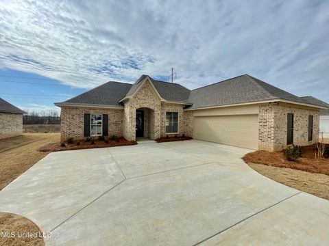 Homes For Sale - 200 Azure Drive<br/> Canton, MS 39046