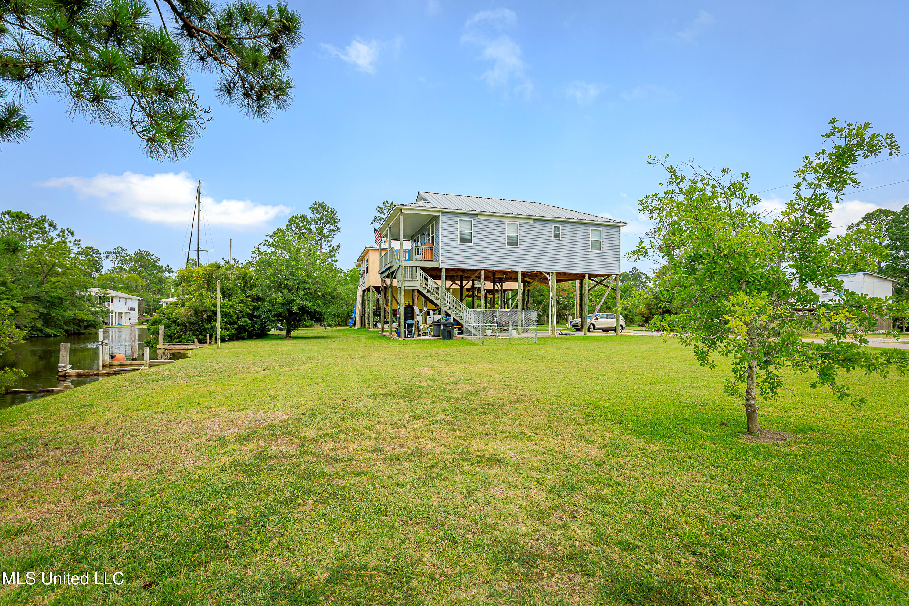 4014 Sailfish Street, Bay Saint Louis, Mississippi image 2