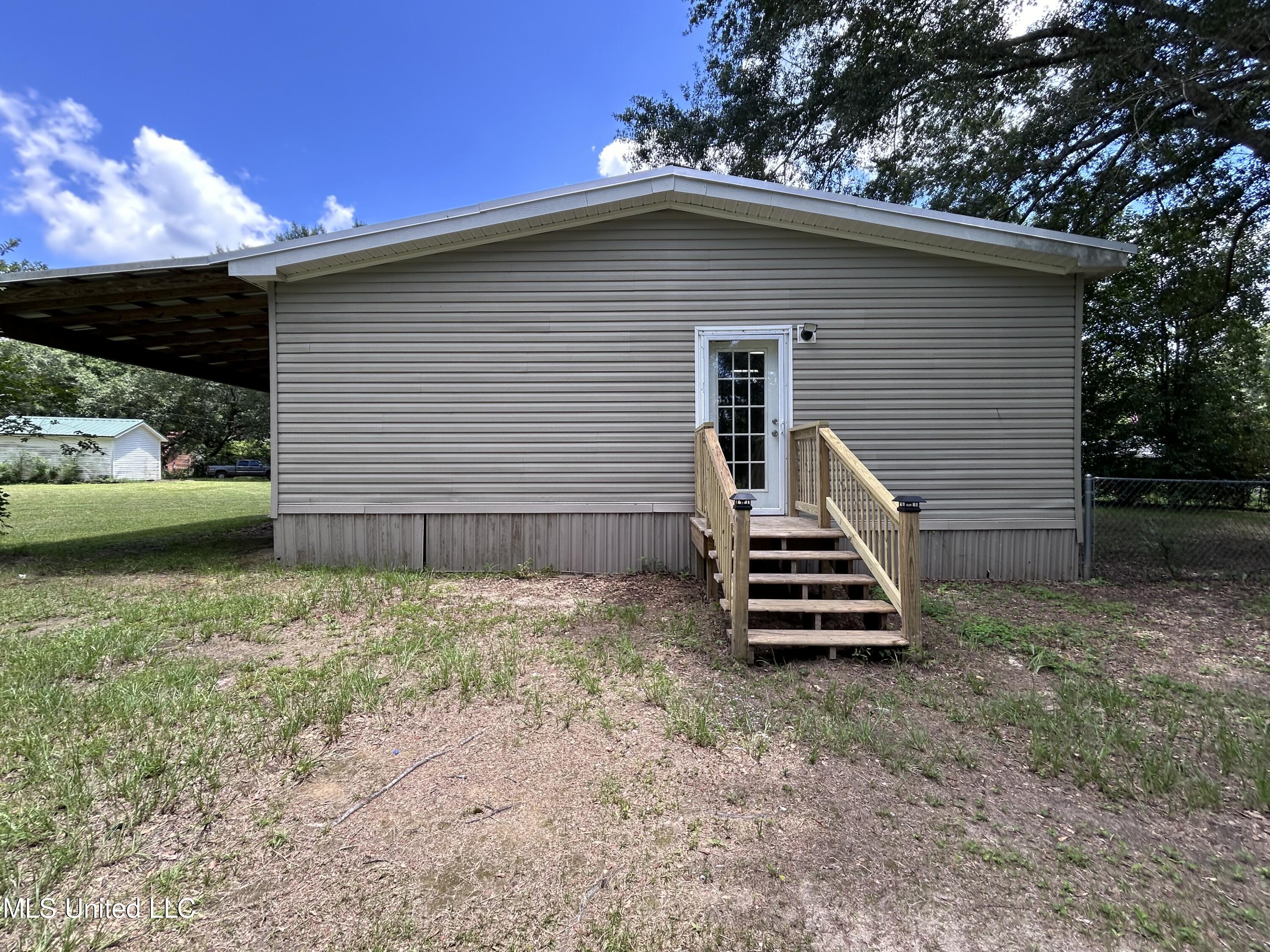 94 Lawson Taylor Road, Carriere, Mississippi image 5