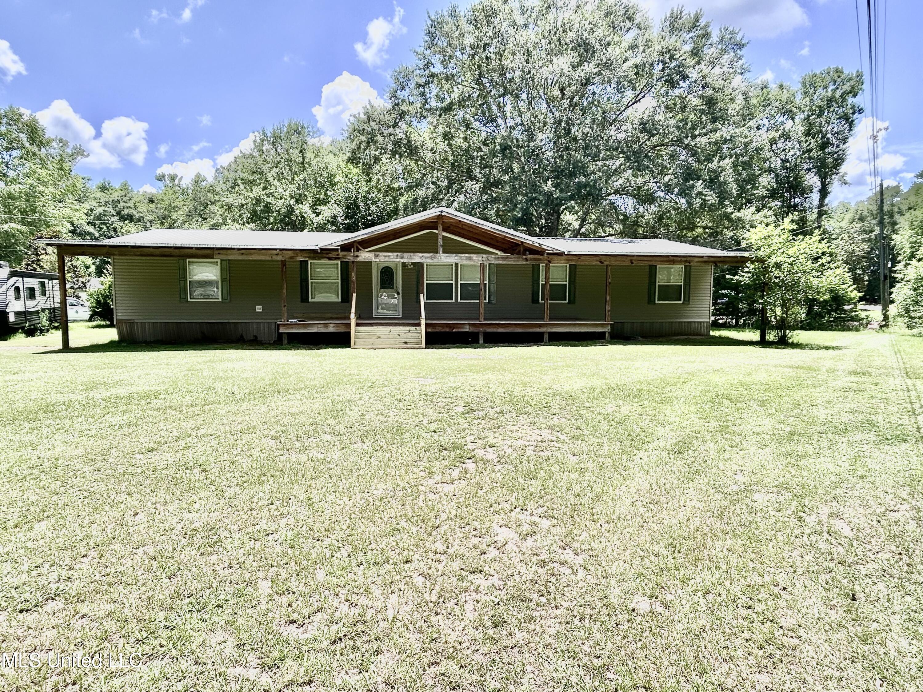 94 Lawson Taylor Road, Carriere, Mississippi image 1