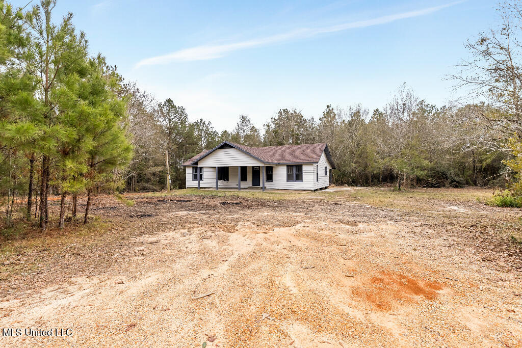 4205 Melvin Shaw Road, Poplarville, Mississippi image 1