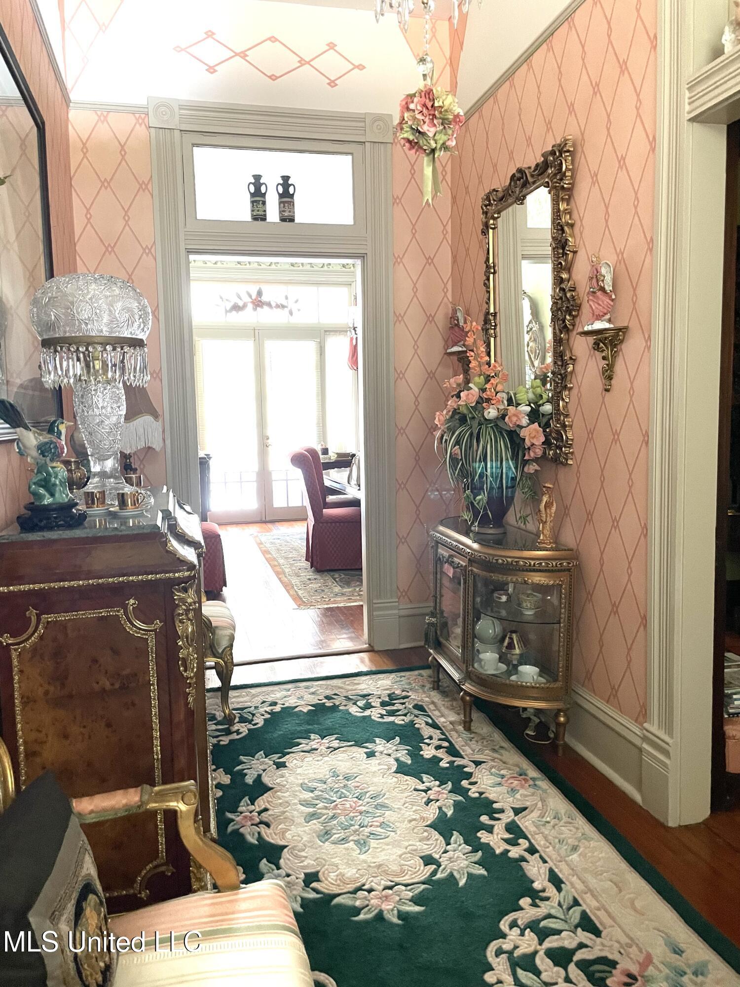 300 Arlington Avenue, Natchez, Mississippi image 13