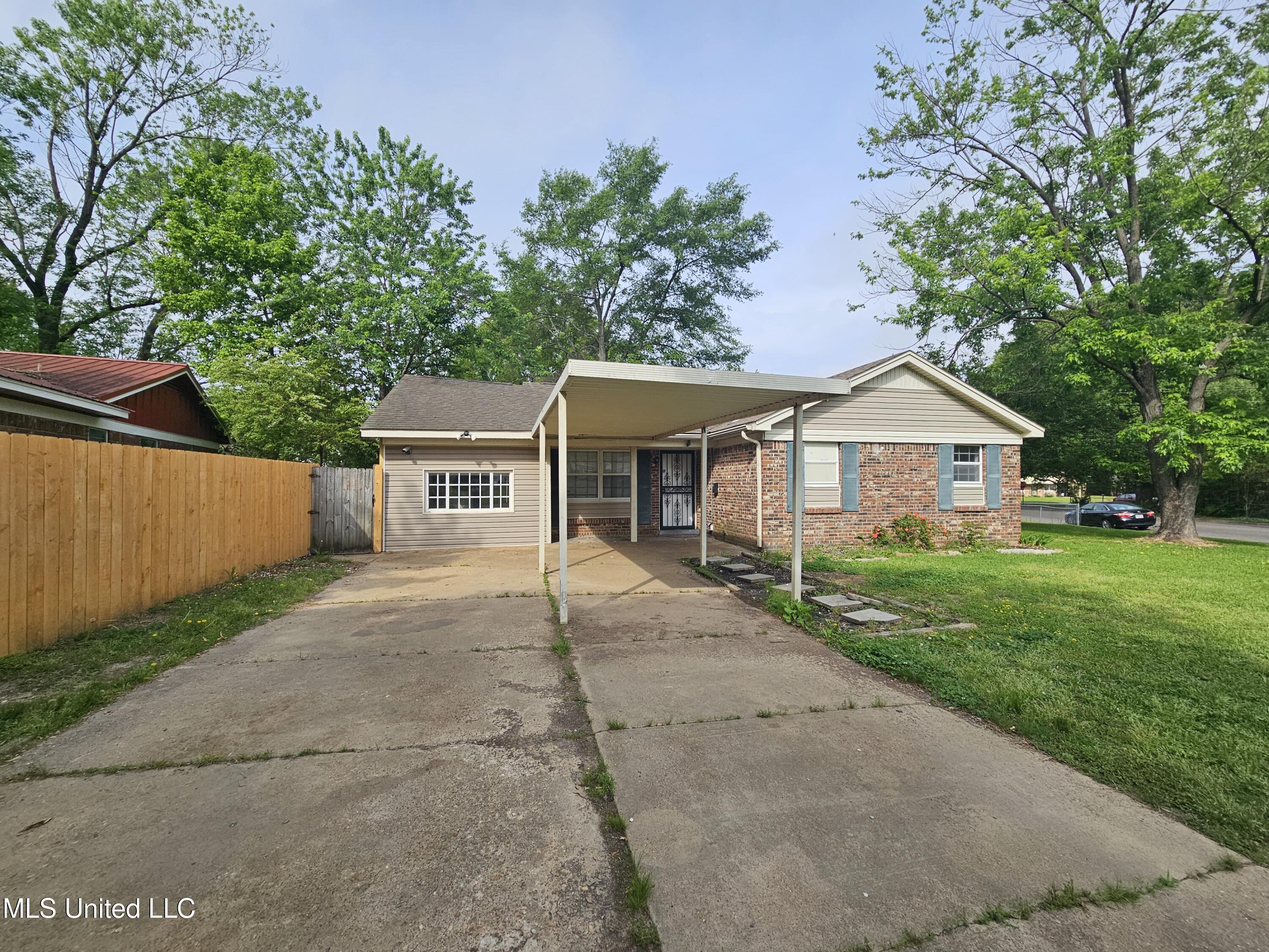 8505 W Southaven Circle, Southaven, Mississippi image 19