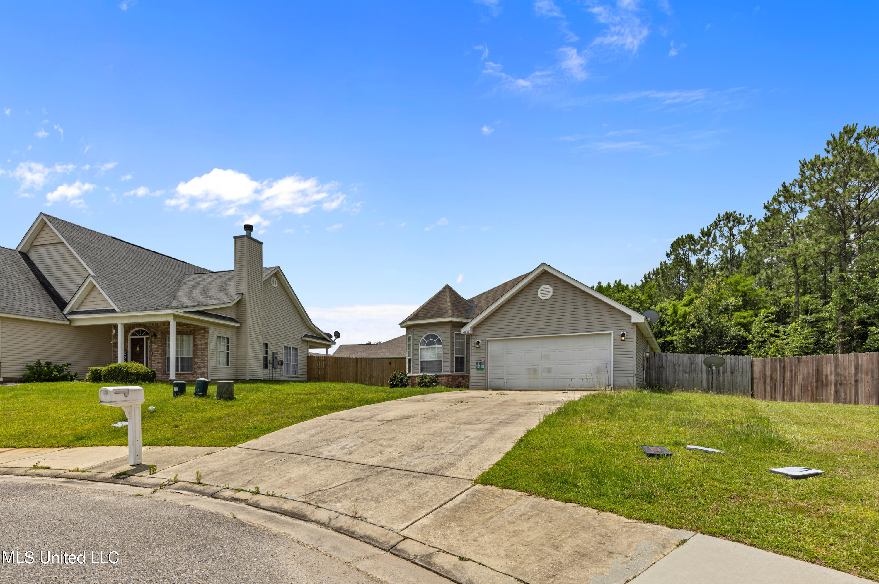 14281 Tori Dawn Court, Gulfport, Mississippi image 3