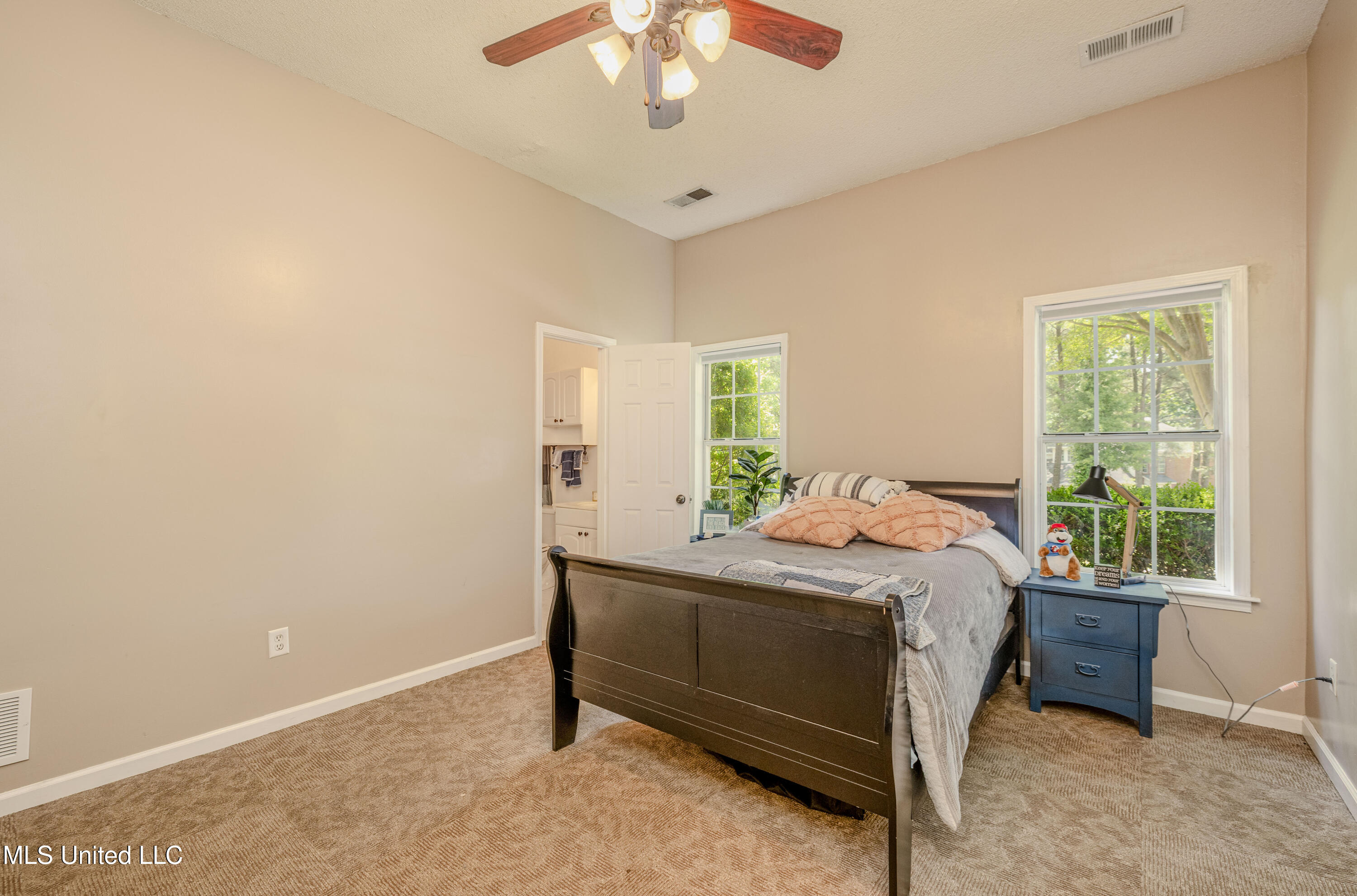 650 Fairway Drive, Hernando, Mississippi image 25