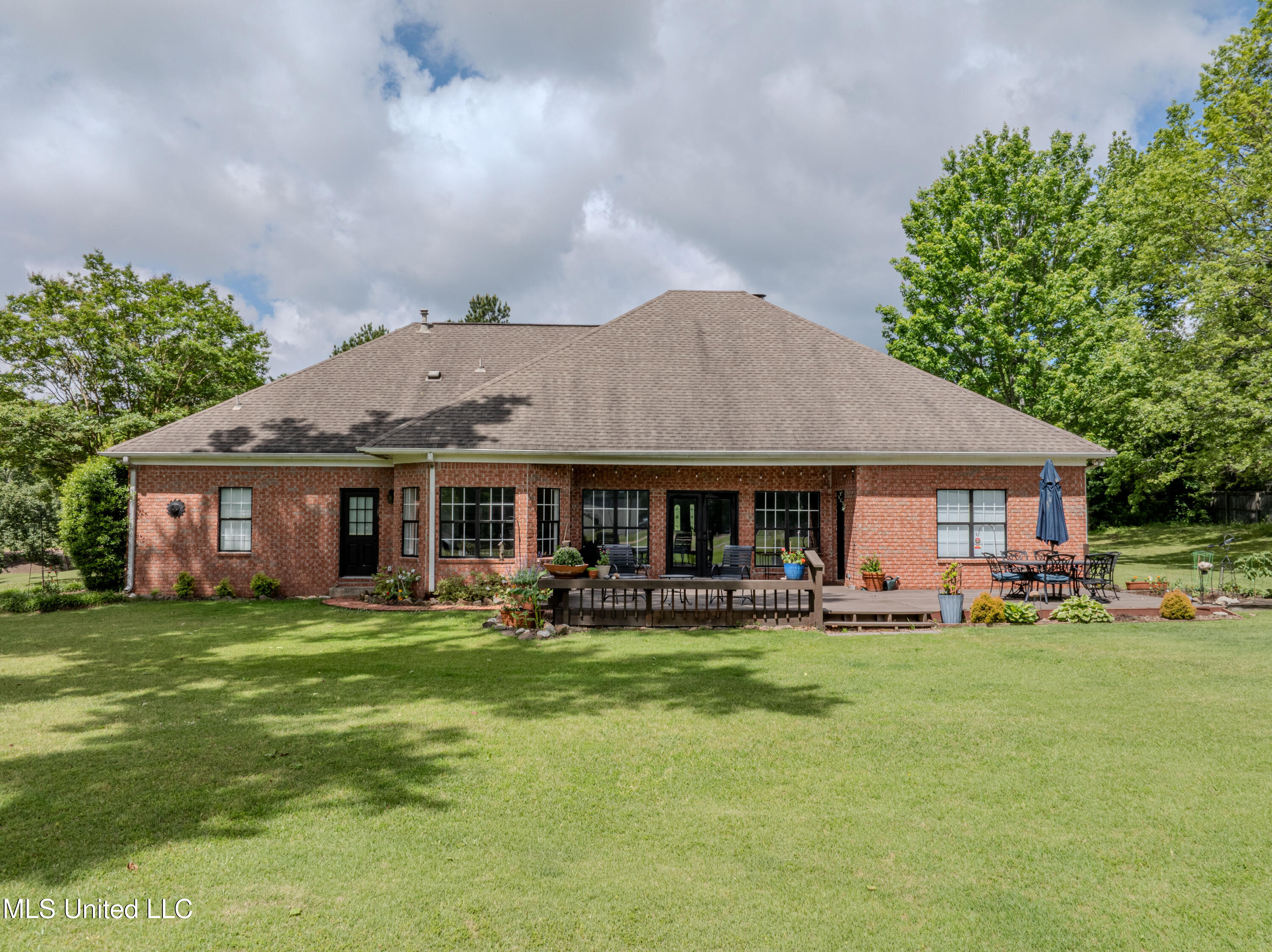 650 Fairway Drive, Hernando, Mississippi image 31