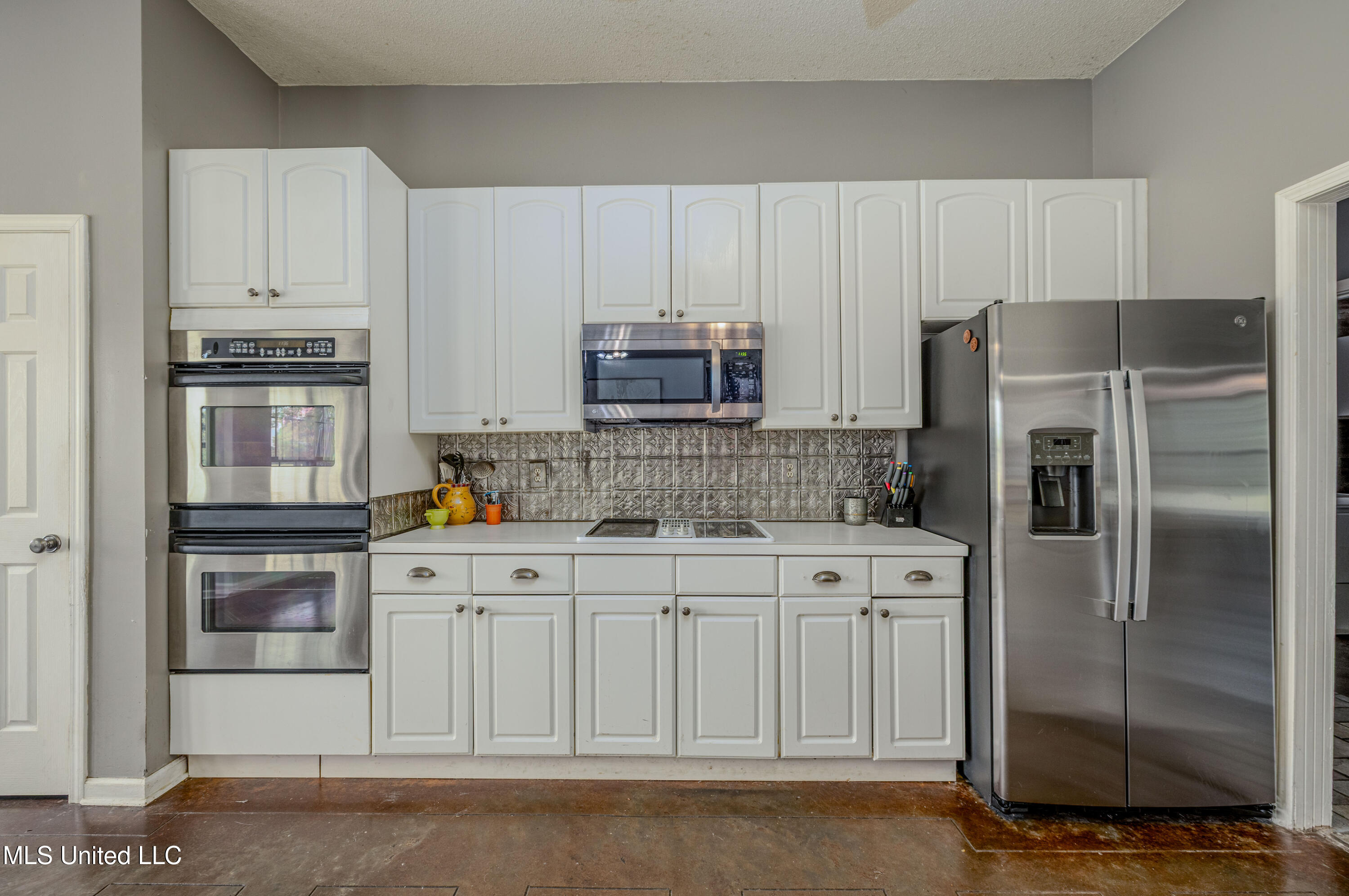 650 Fairway Drive, Hernando, Mississippi image 12
