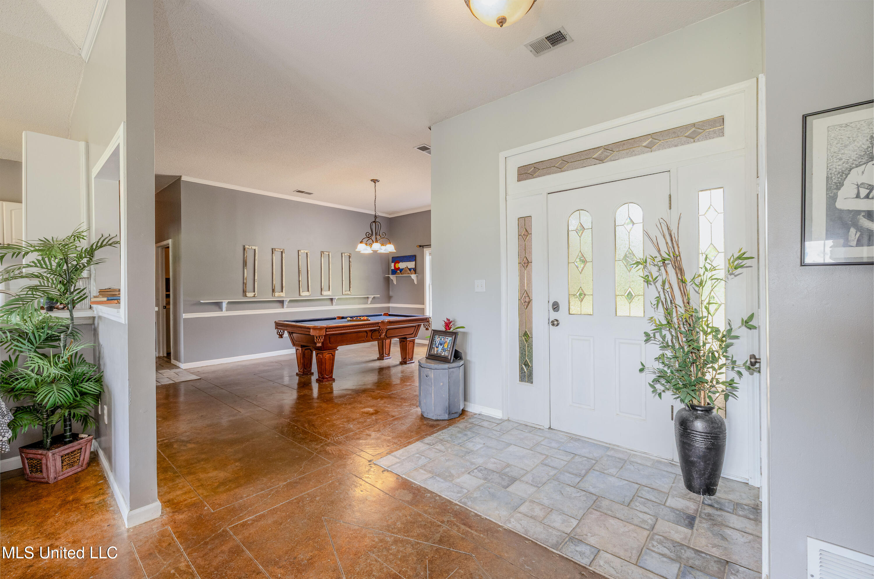 650 Fairway Drive, Hernando, Mississippi image 5