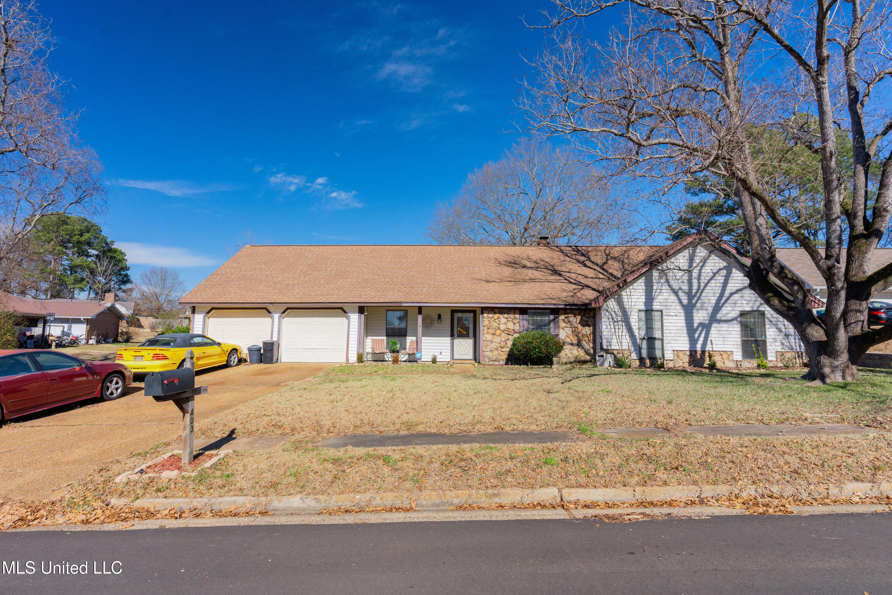 403 Hathaway Drive, Clinton, Mississippi image 1