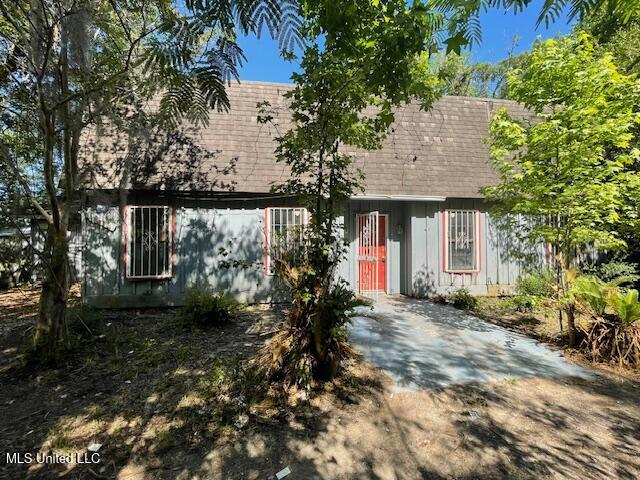 10411 Riverroad Drive, Gulfport, Mississippi image 1