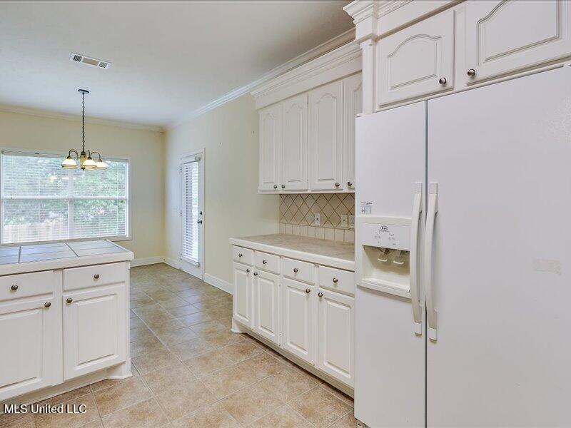 131 Susan Lane, Brandon, Mississippi image 11