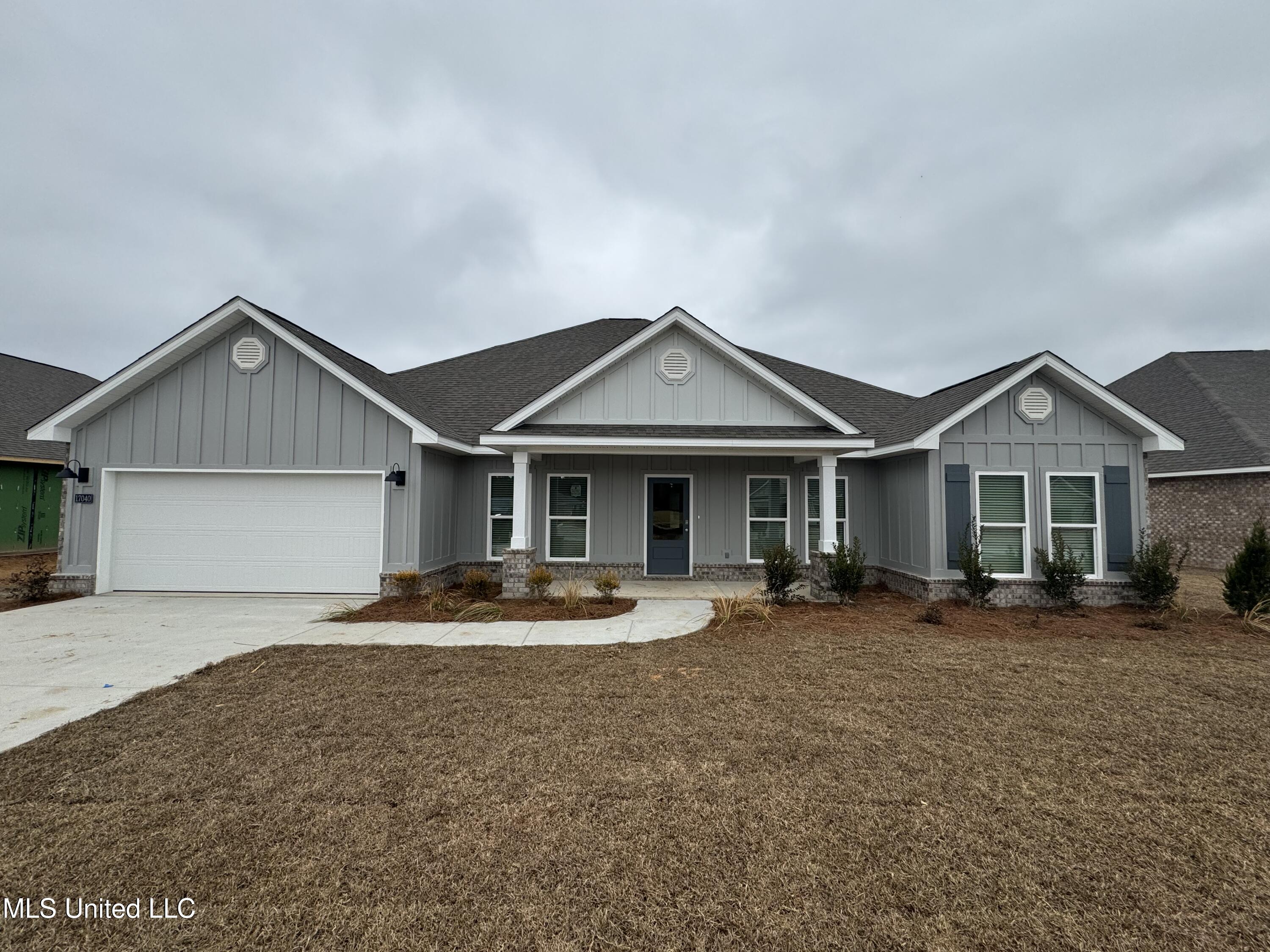 17040 River Hills Drive, Gulfport, Mississippi image 1