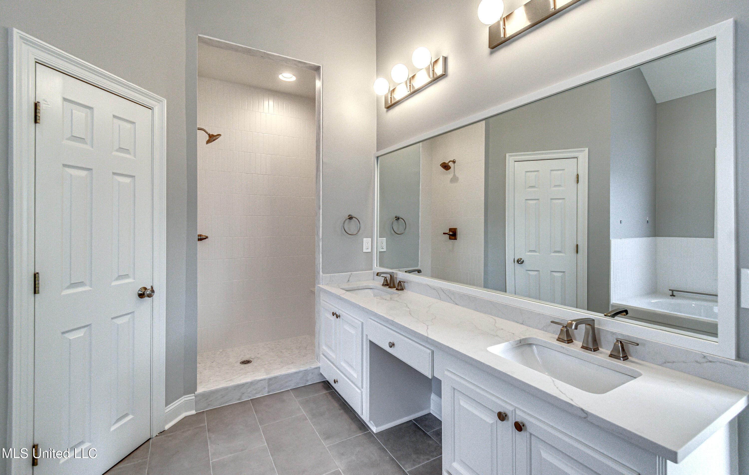 114 Fairfax Court, Madison, Mississippi image 18