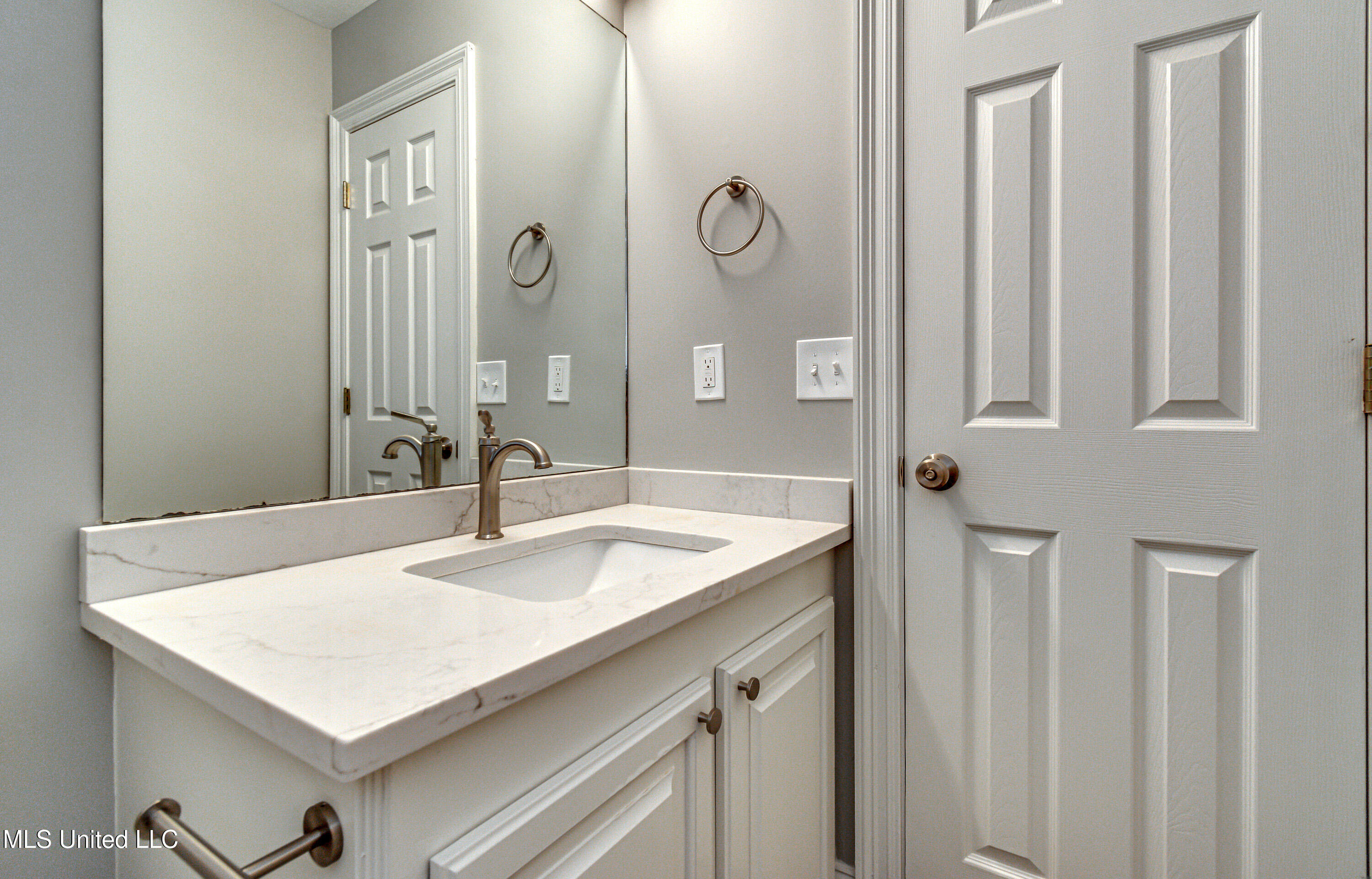 114 Fairfax Court, Madison, Mississippi image 27