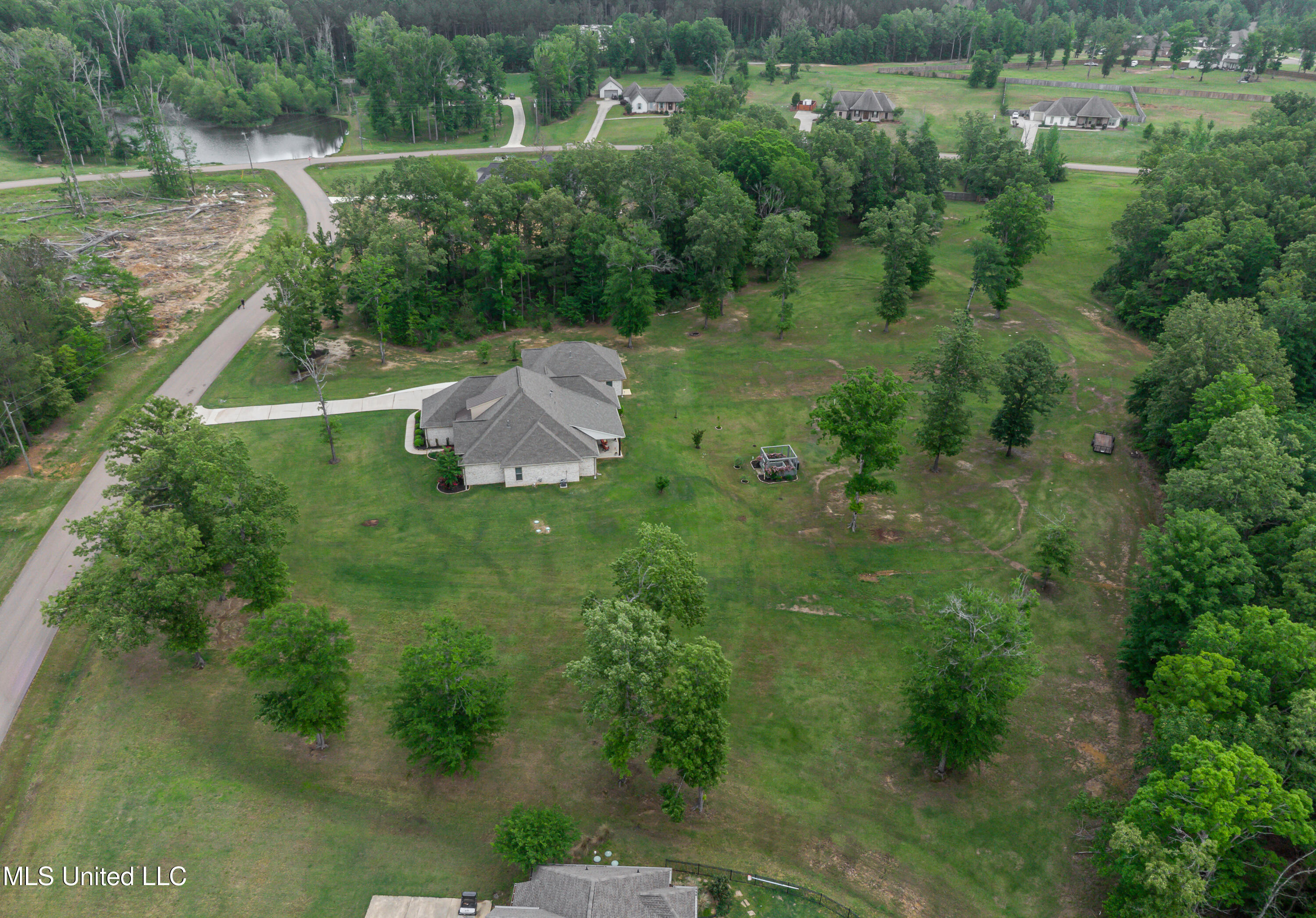 905 Cassidy Lane, Brandon, Mississippi image 11