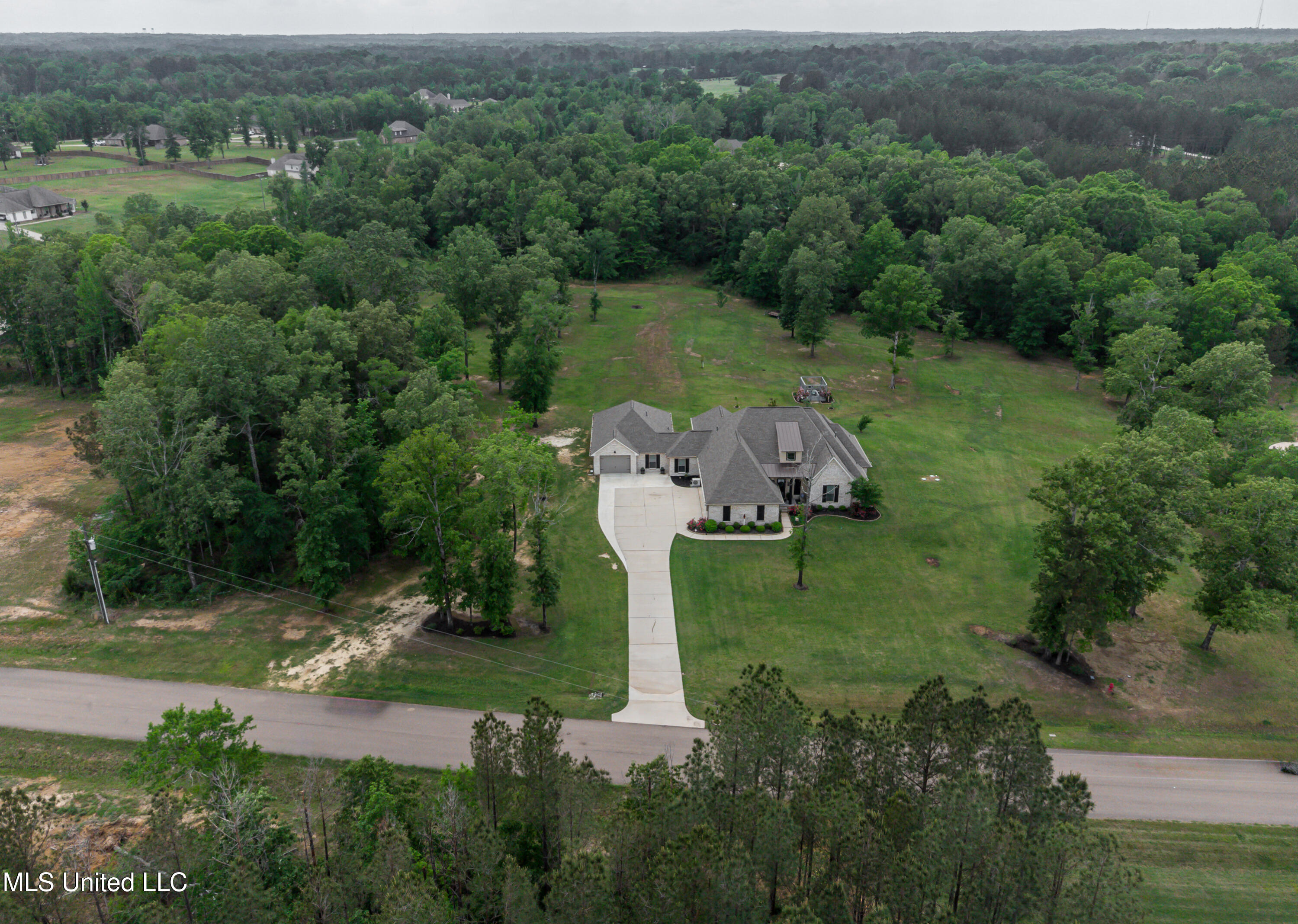 905 Cassidy Lane, Brandon, Mississippi image 10