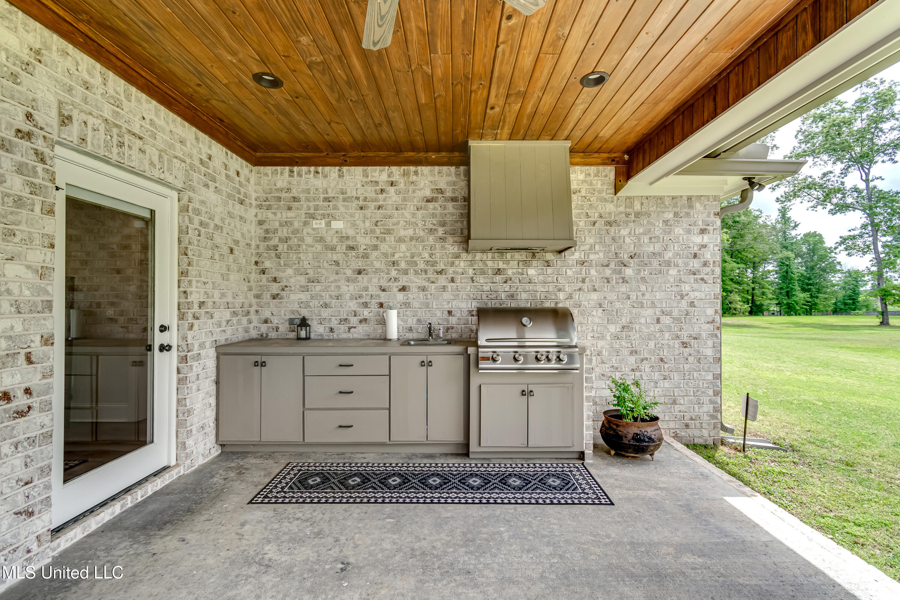 905 Cassidy Lane, Brandon, Mississippi image 19