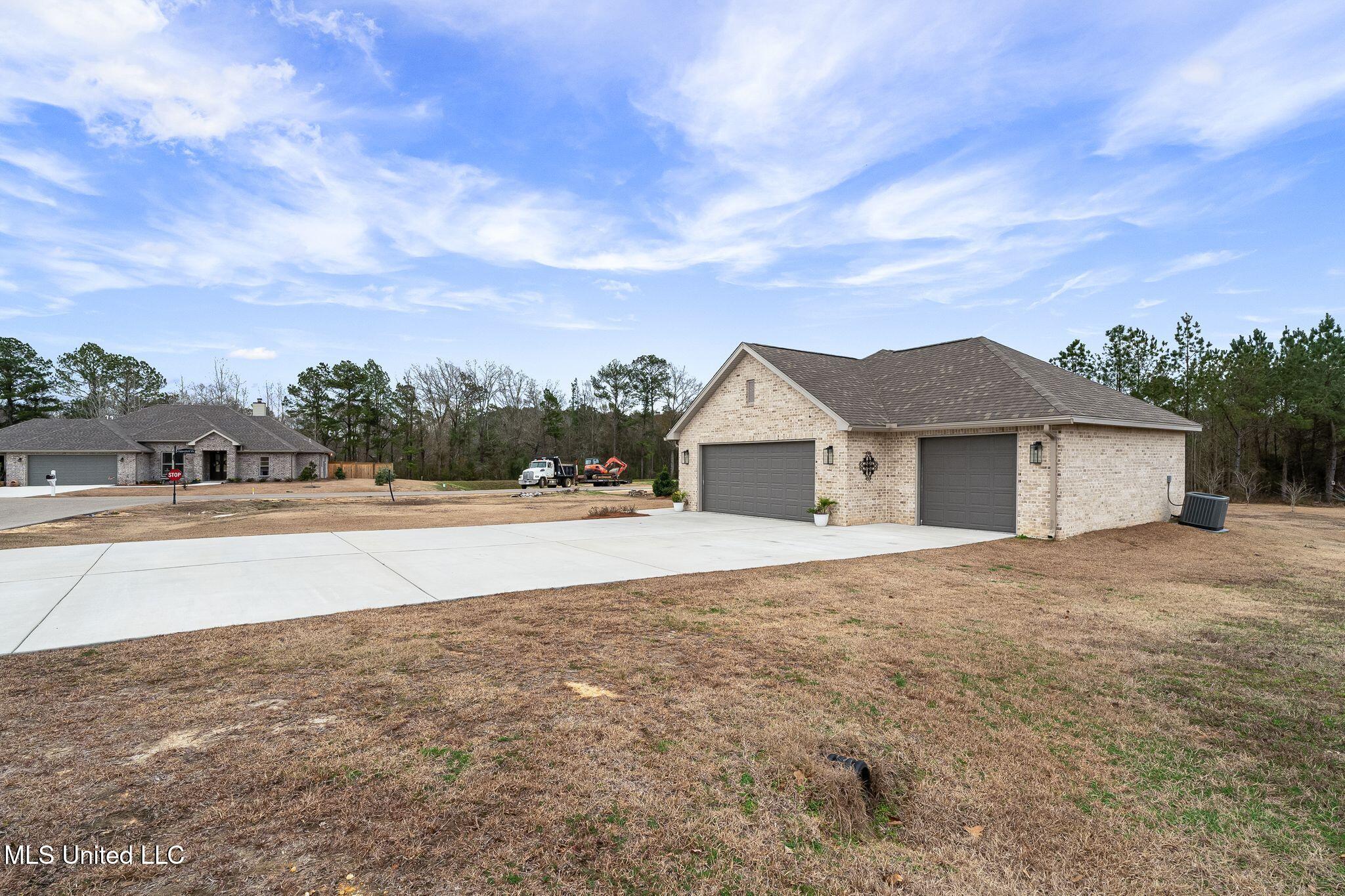 7 Barkis Drive, Hattiesburg, Mississippi image 3