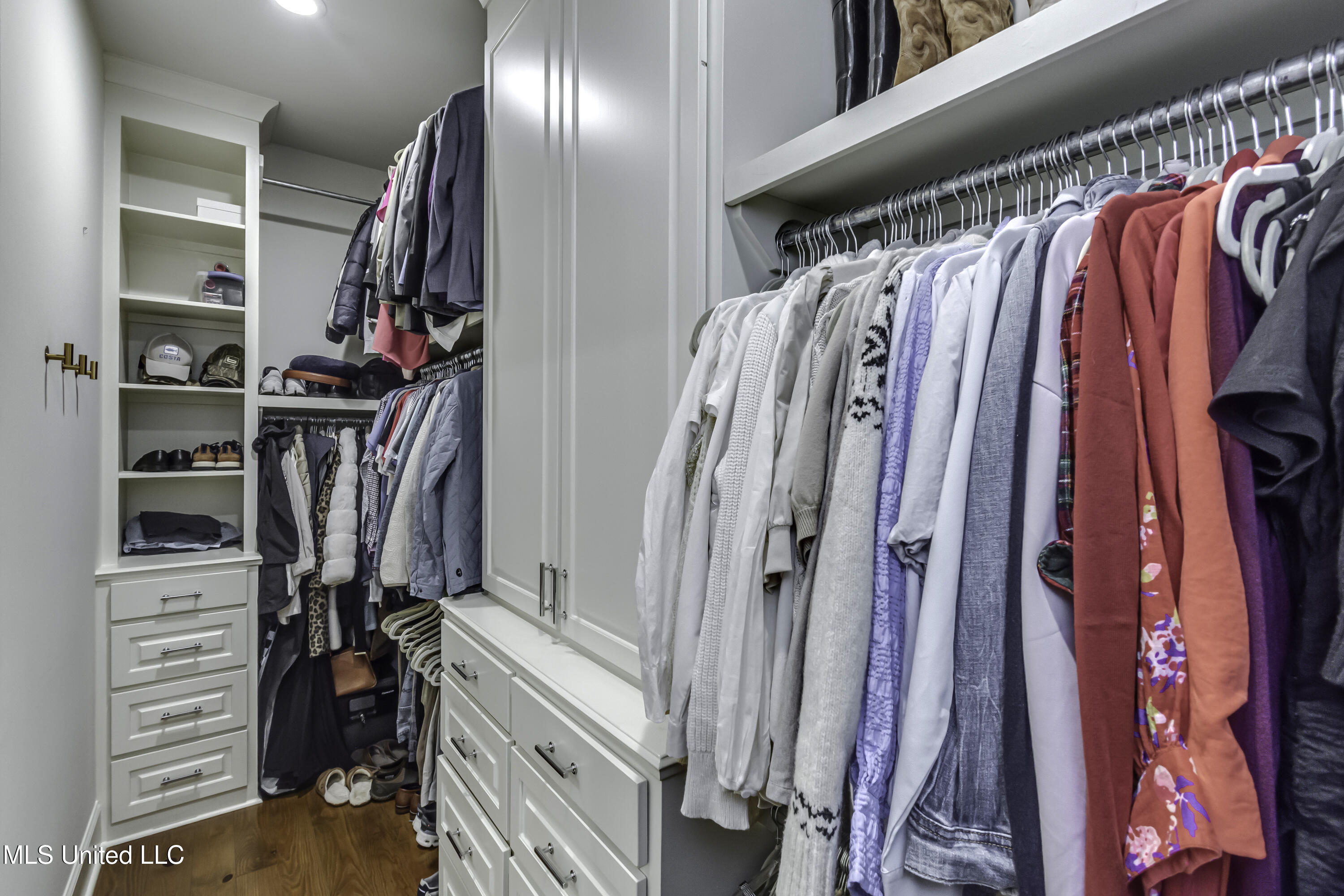 Madison, Mississippi 39110, United States, 3 Bedrooms Bedrooms, ,4 BathroomsBathrooms,Residential,Active,254890