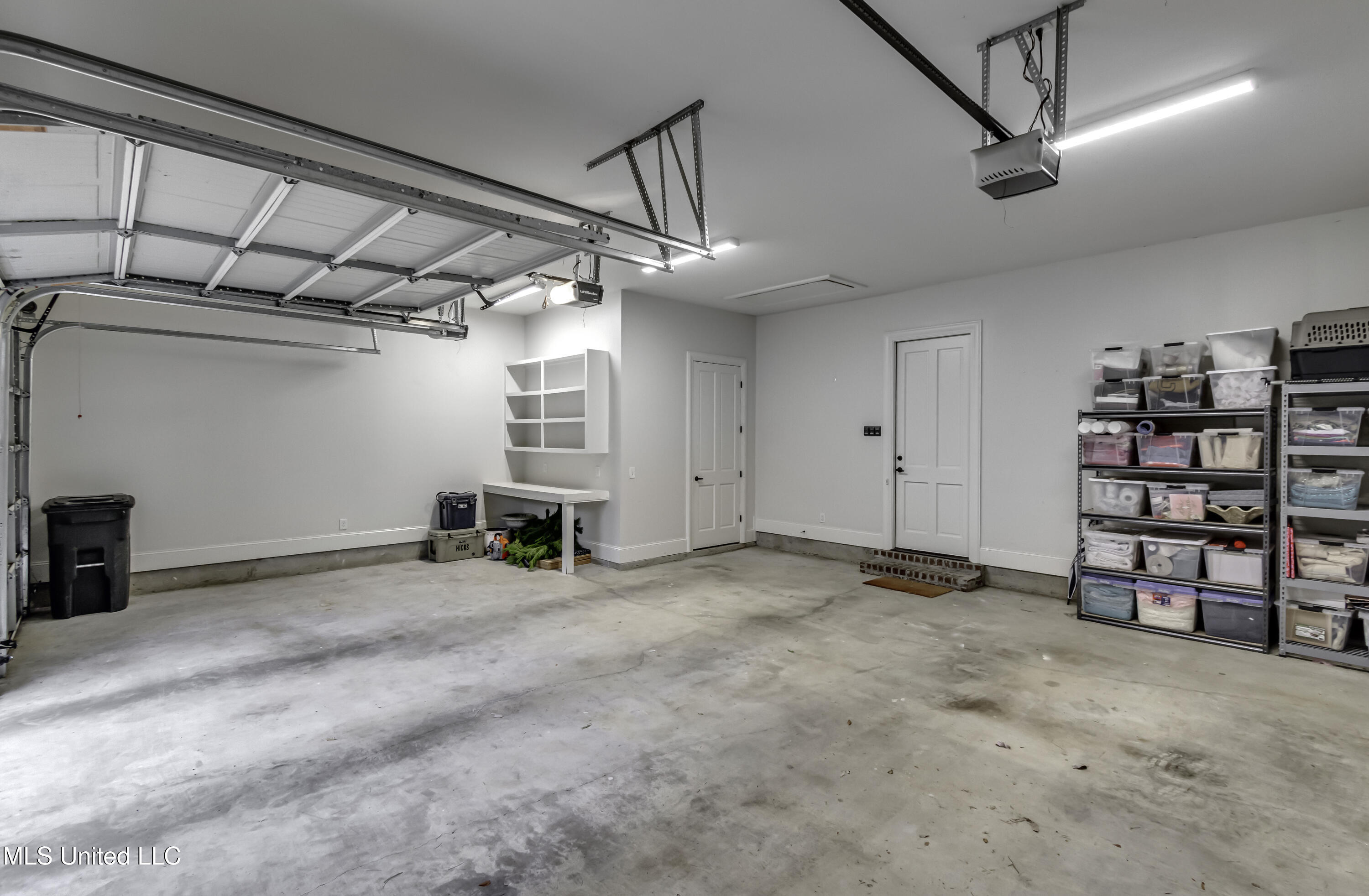 Madison, Mississippi 39110, United States, 3 Bedrooms Bedrooms, ,4 BathroomsBathrooms,Residential,Active,254890