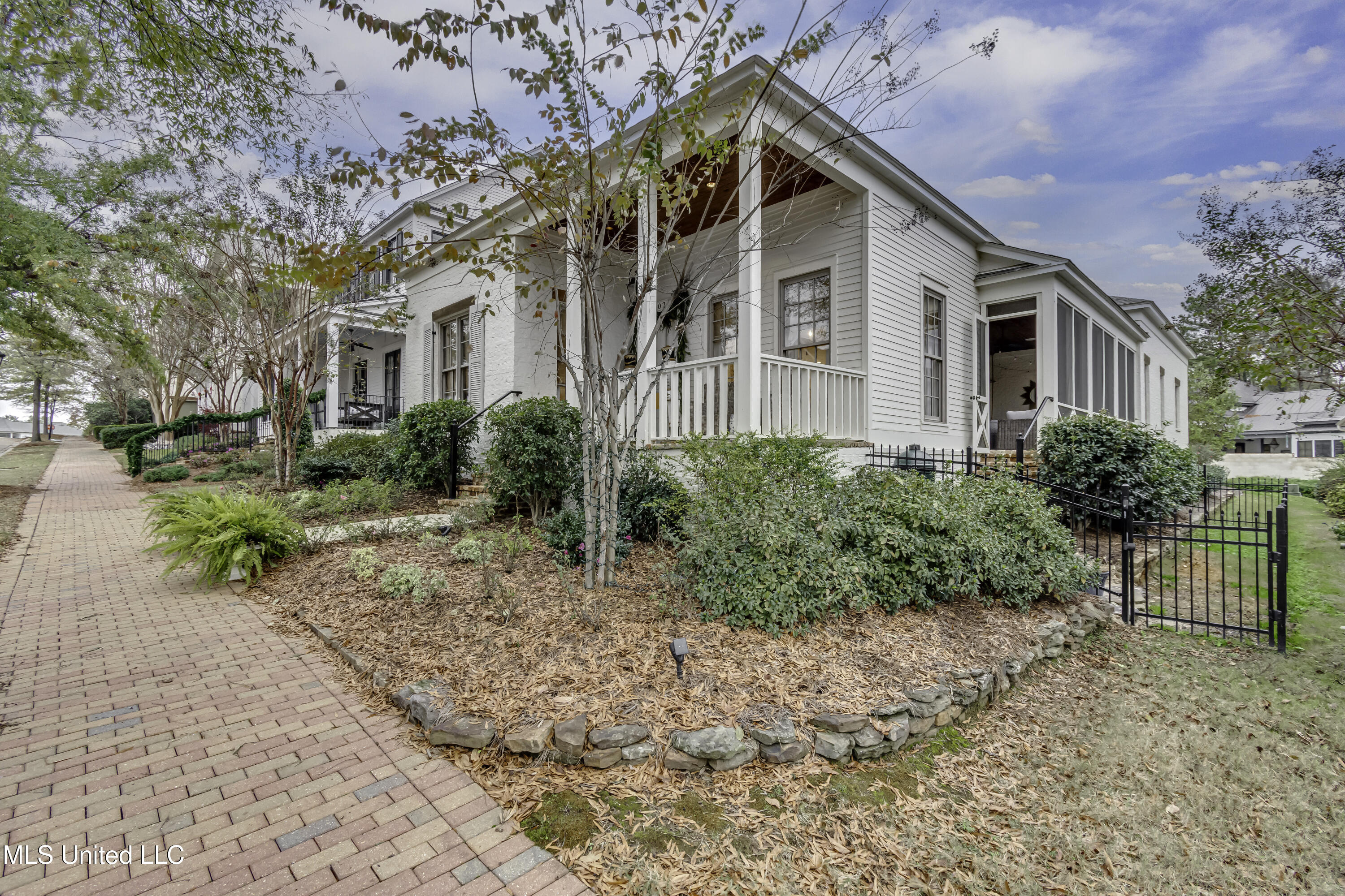 Madison, Mississippi 39110, United States, 3 Bedrooms Bedrooms, ,4 BathroomsBathrooms,Residential,Active,254890