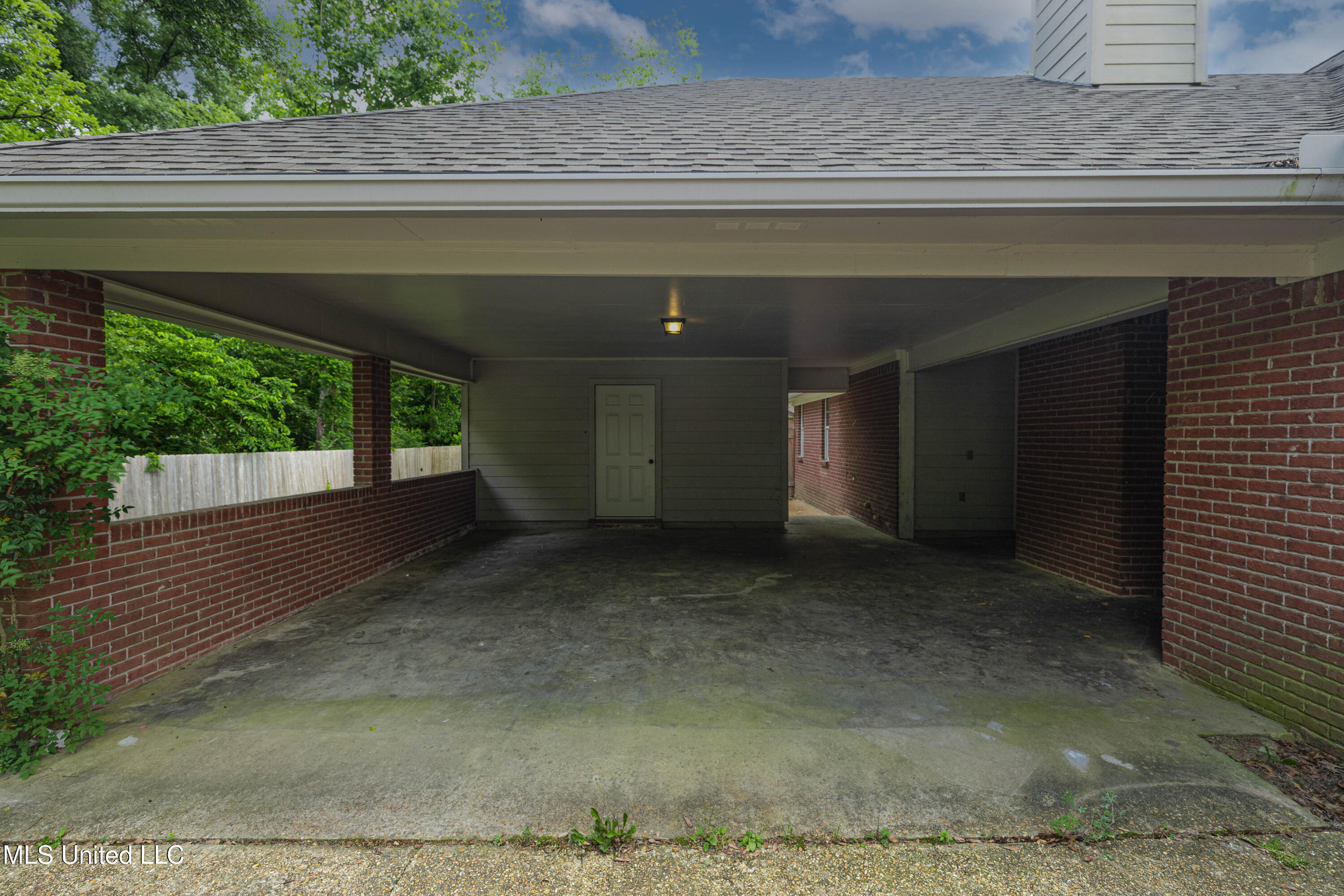 303 Colonial Drive, Madison, Mississippi image 35