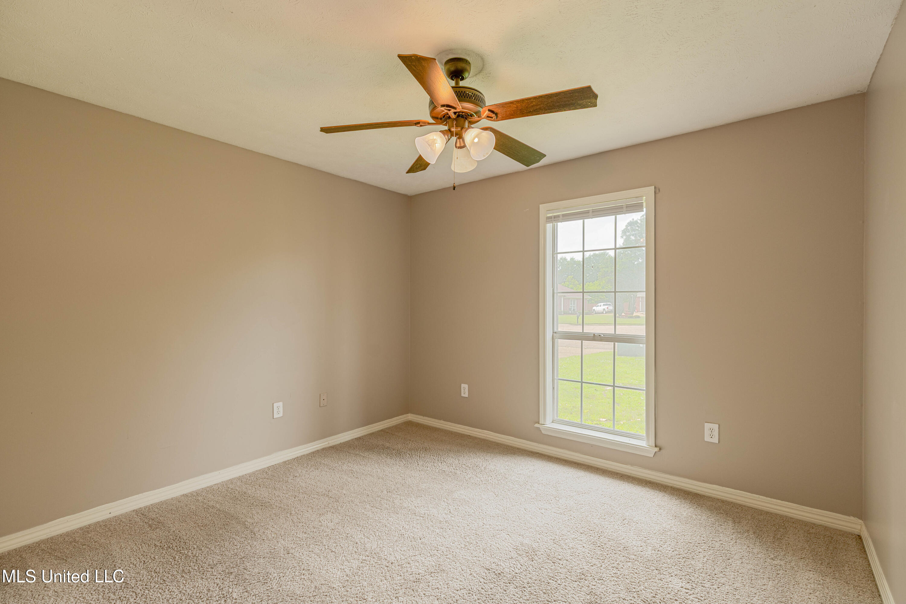 303 Colonial Drive, Madison, Mississippi image 26