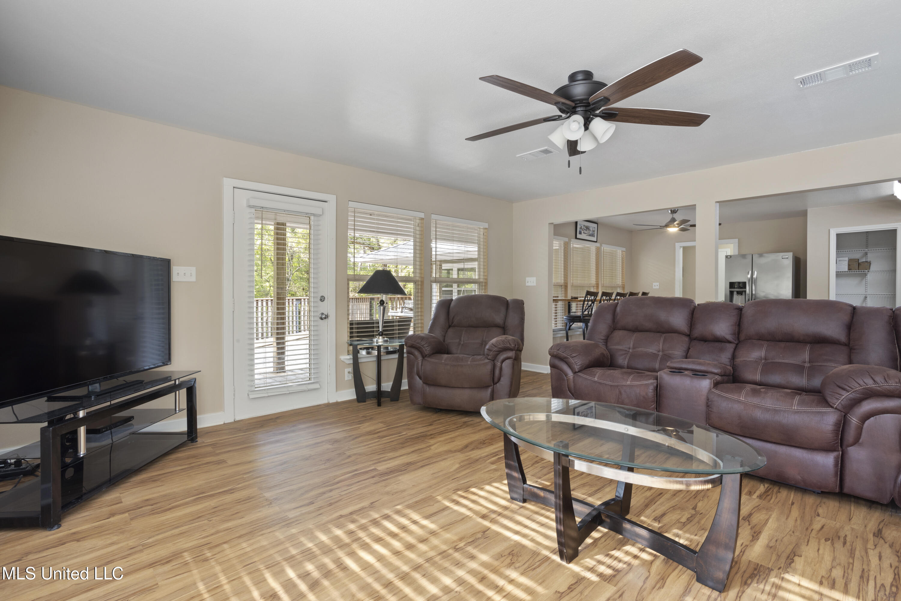 5297 Tuxachanie Drive, Biloxi, Mississippi image 9