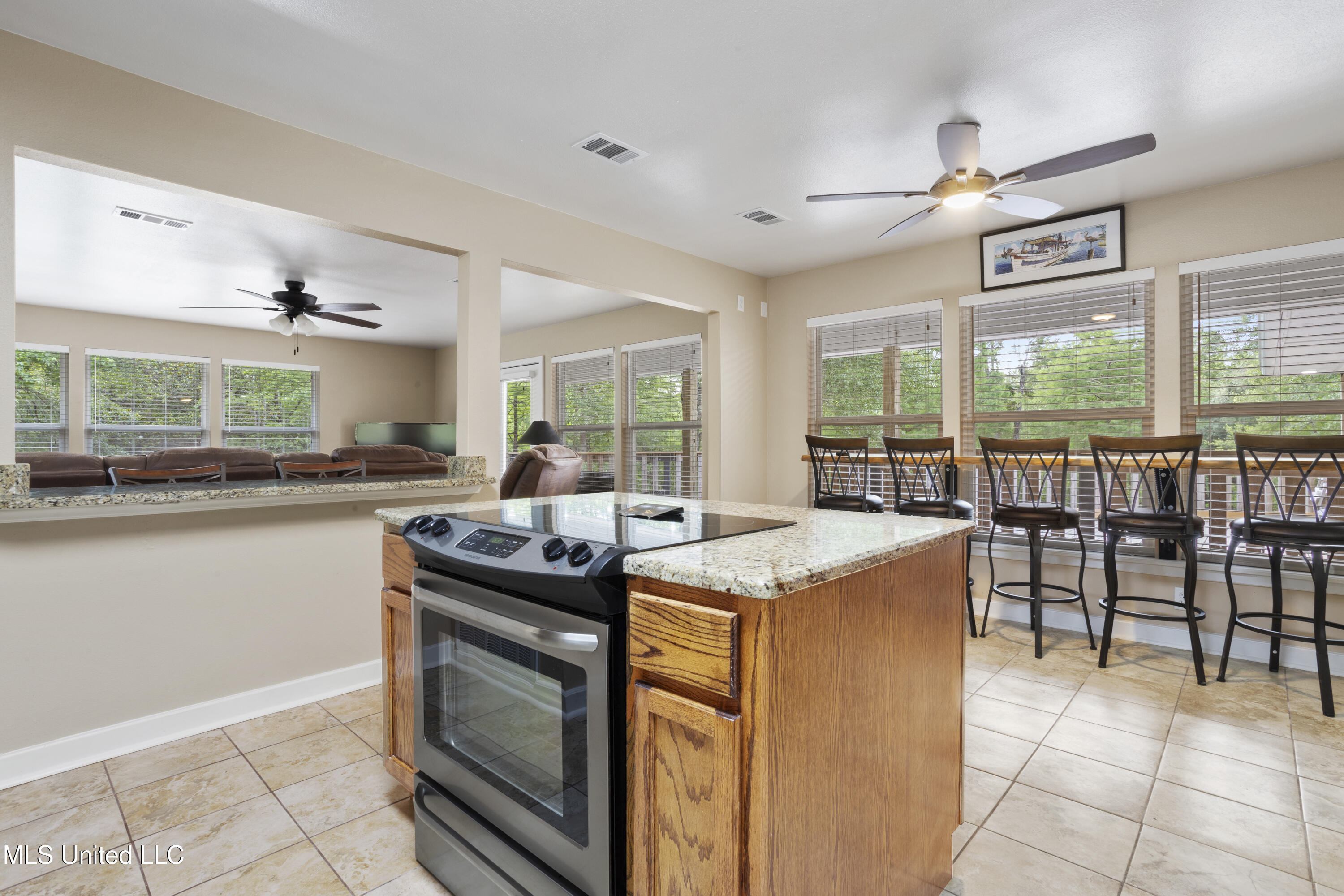 5297 Tuxachanie Drive, Biloxi, Mississippi image 12