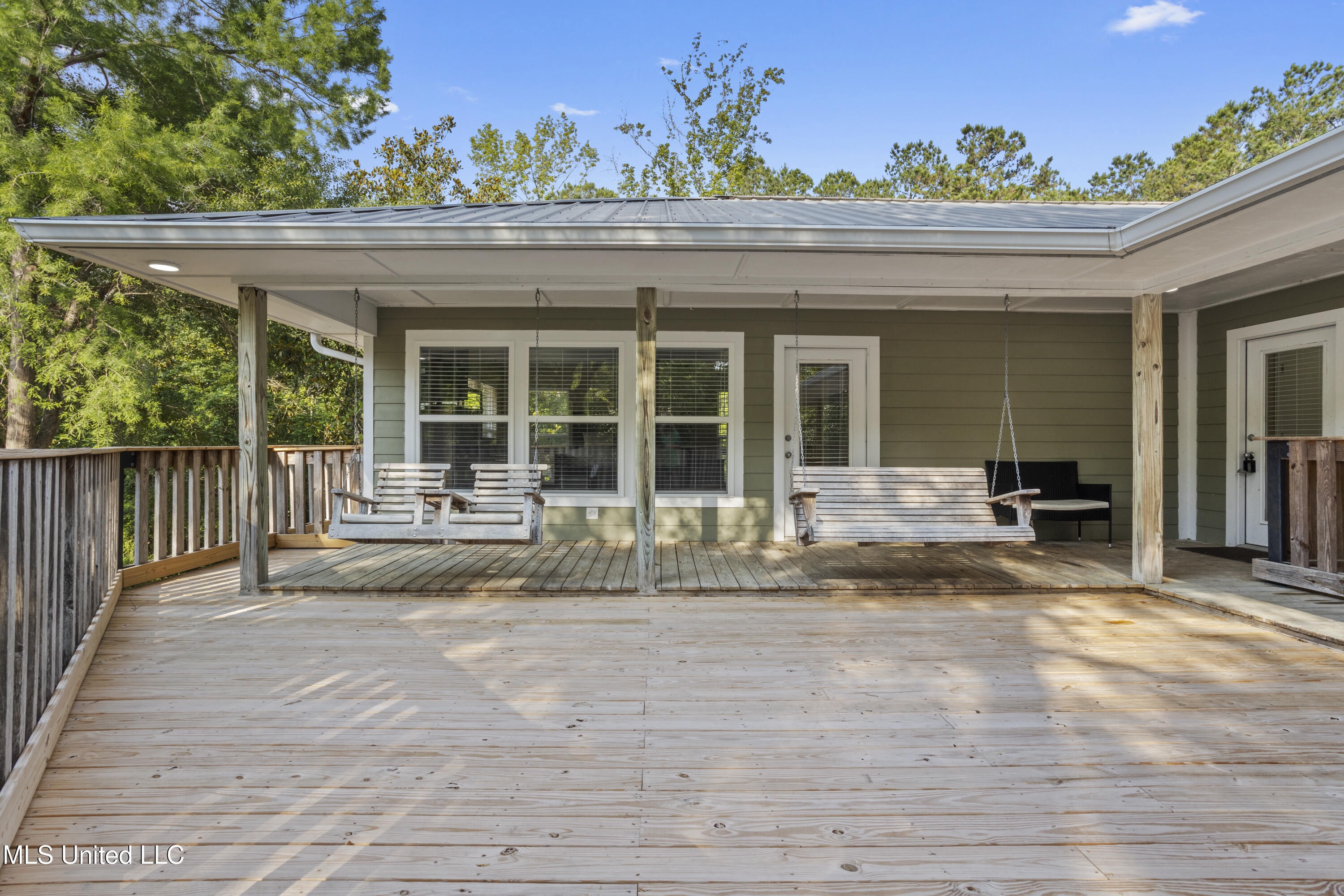 5297 Tuxachanie Drive, Biloxi, Mississippi image 5