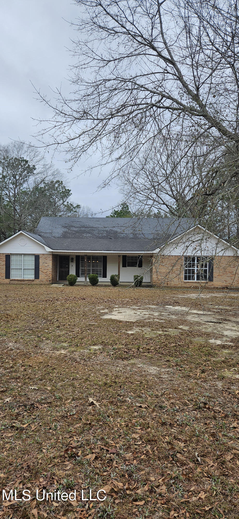 1740 Woodland Drive, Wiggins, Mississippi image 1