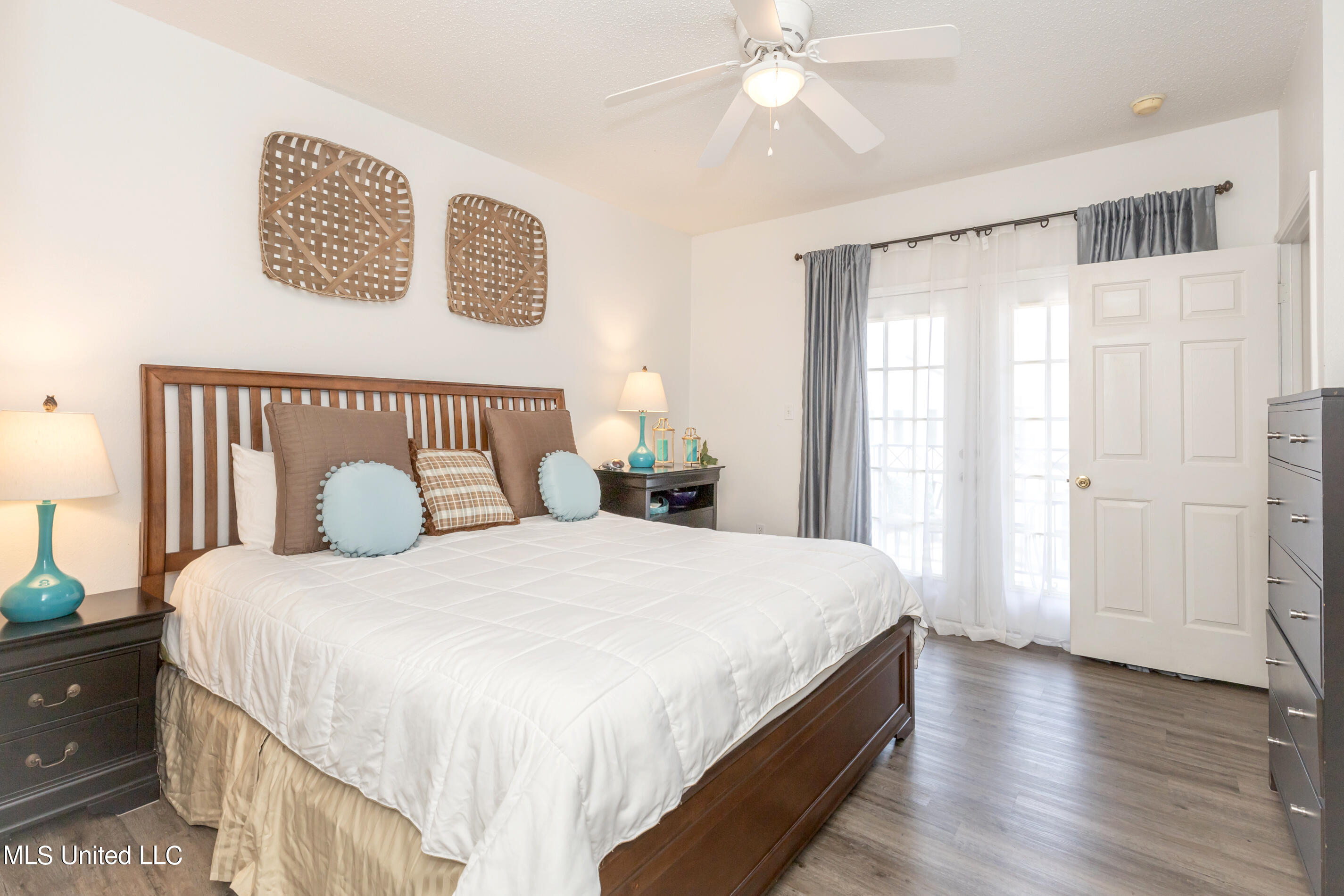 2252 Beach Drive #1503, Gulfport, Mississippi image 37