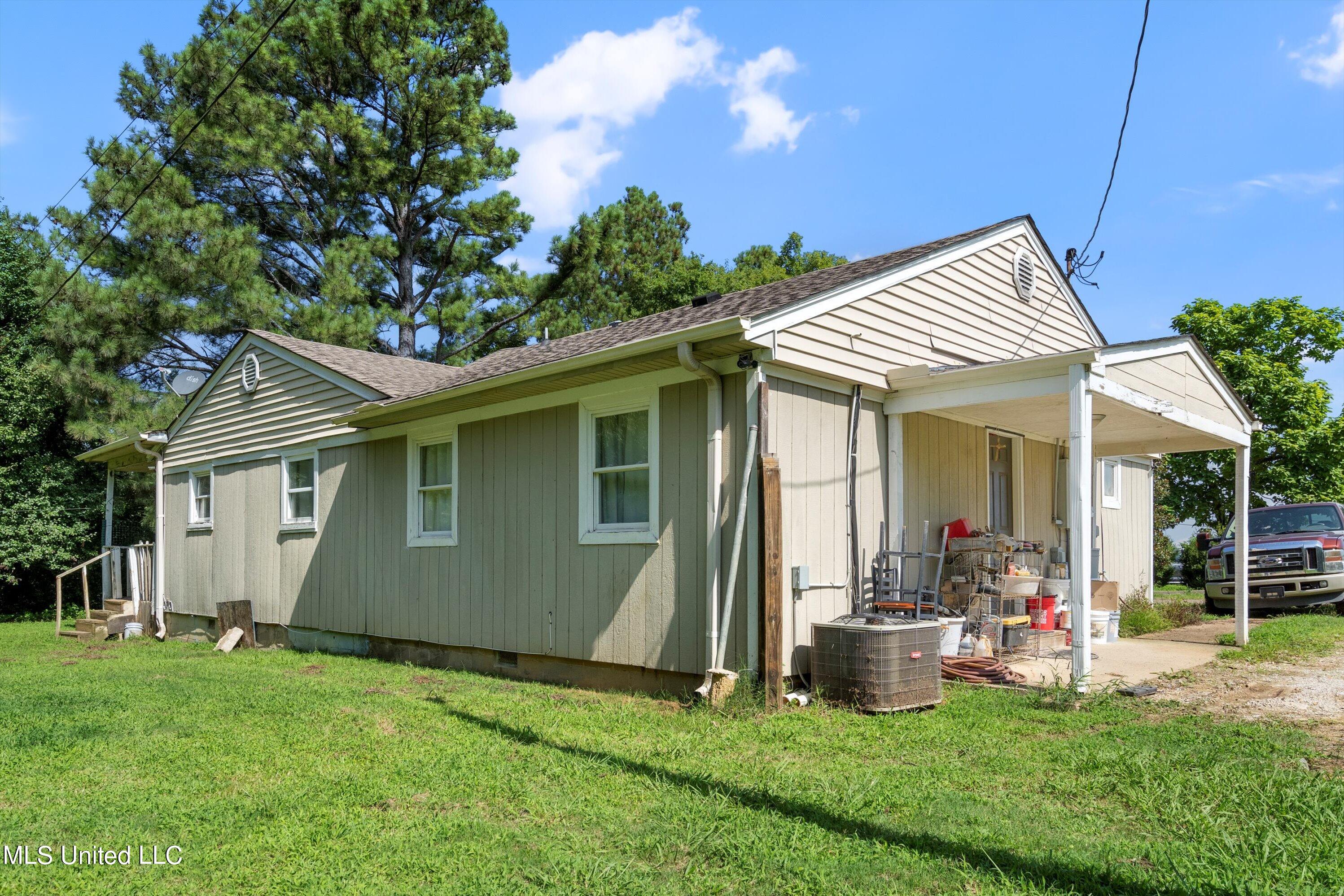 13301 Goodman Road, Olive Branch, Mississippi image 3