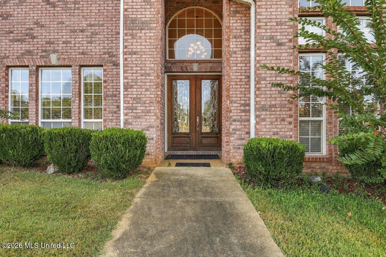 1898 Suzanna Drive