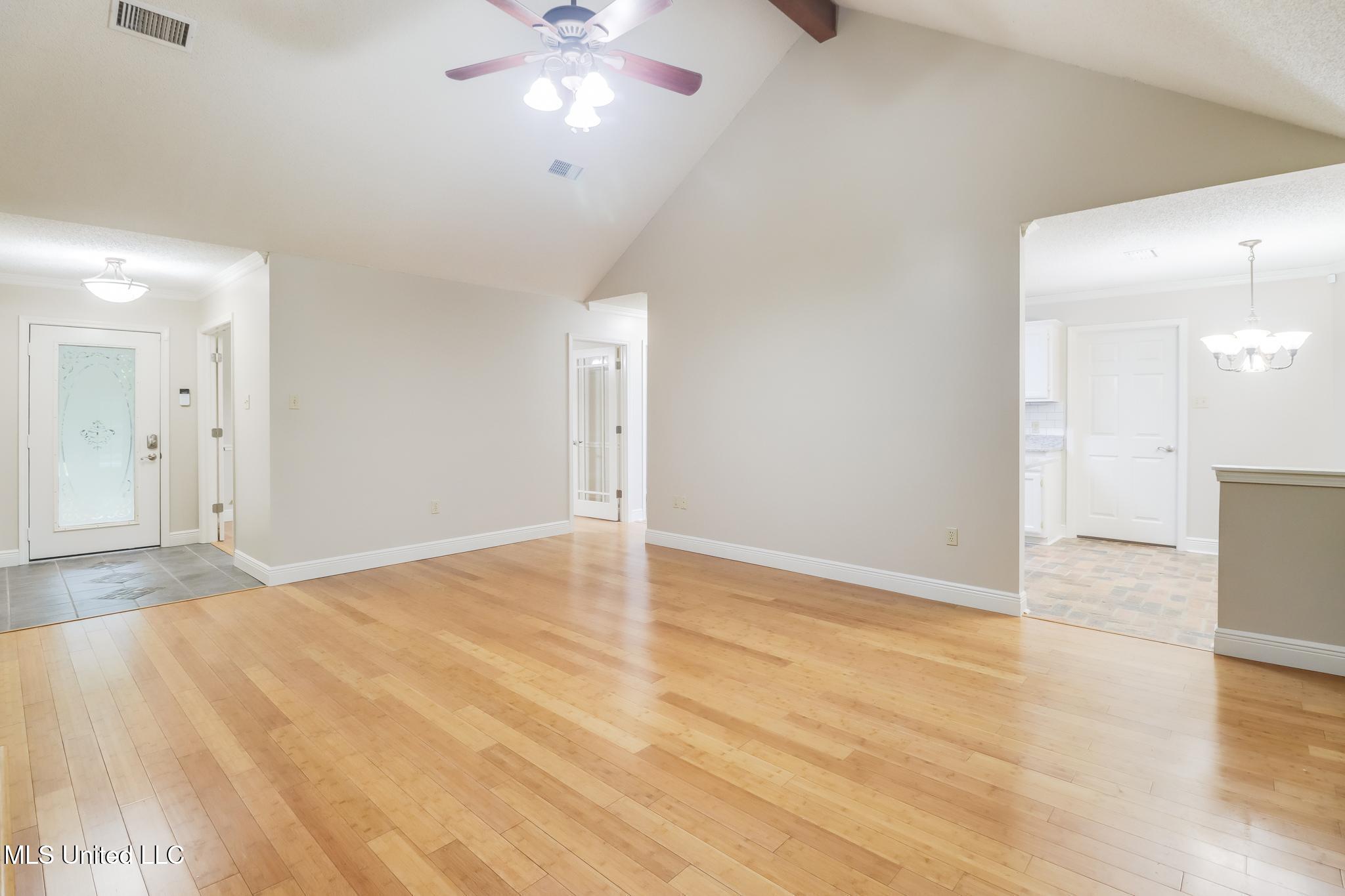 8132 Curry Road, Biloxi, Mississippi image 6