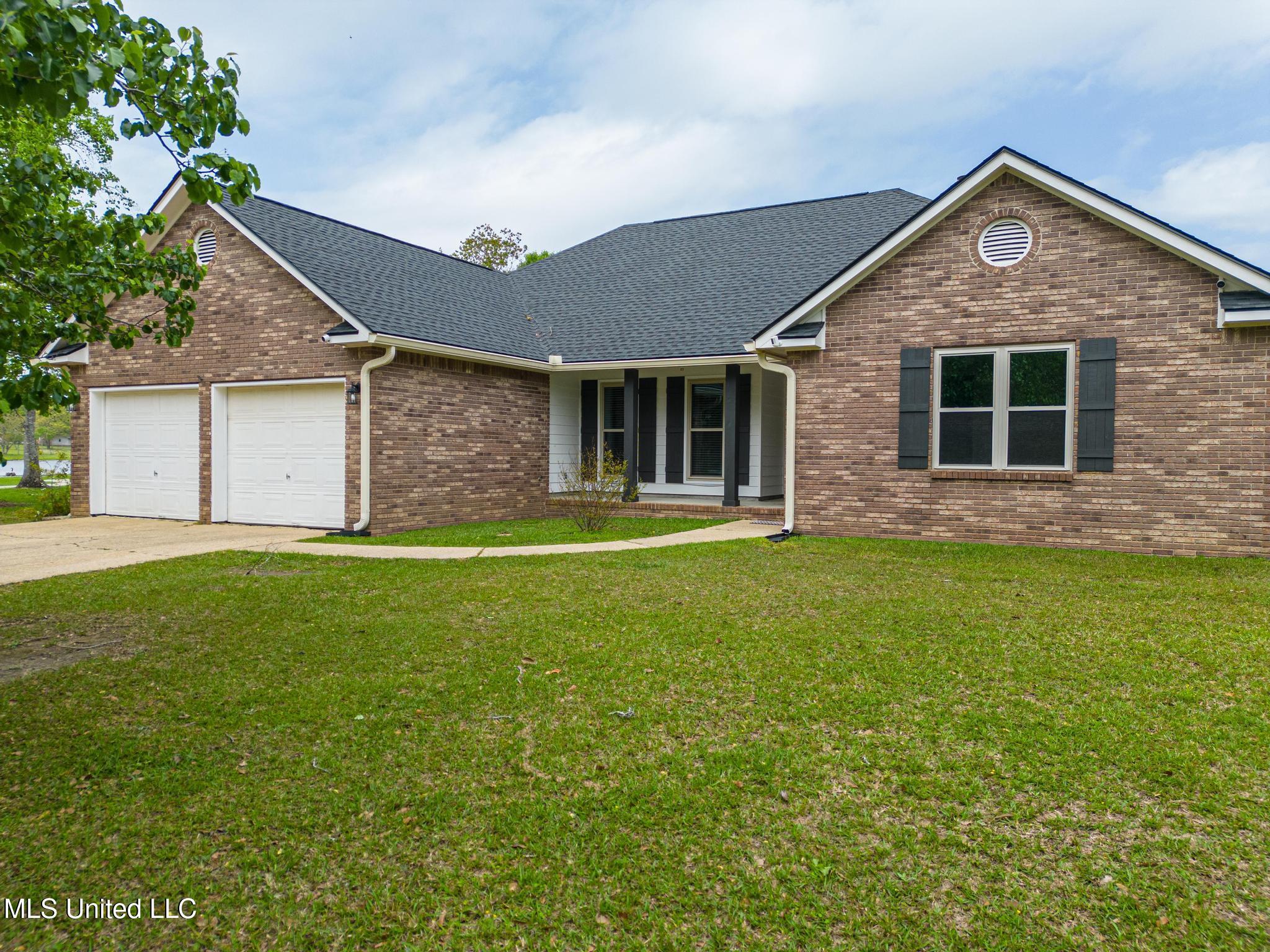 8132 Curry Road, Biloxi, Mississippi image 1
