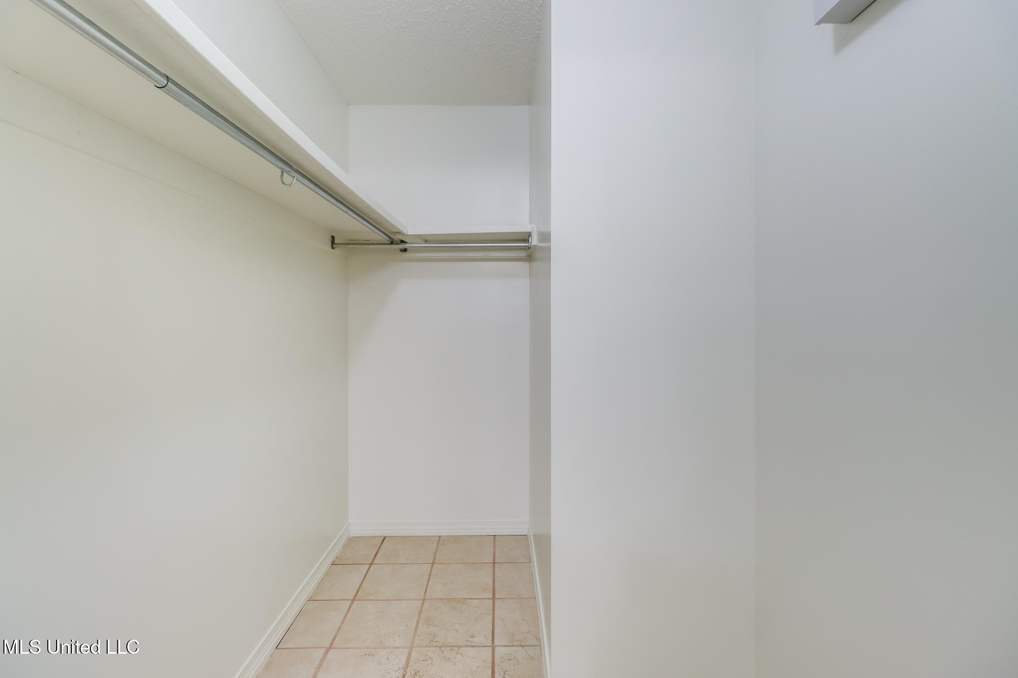8132 Curry Road, Biloxi, Mississippi image 13