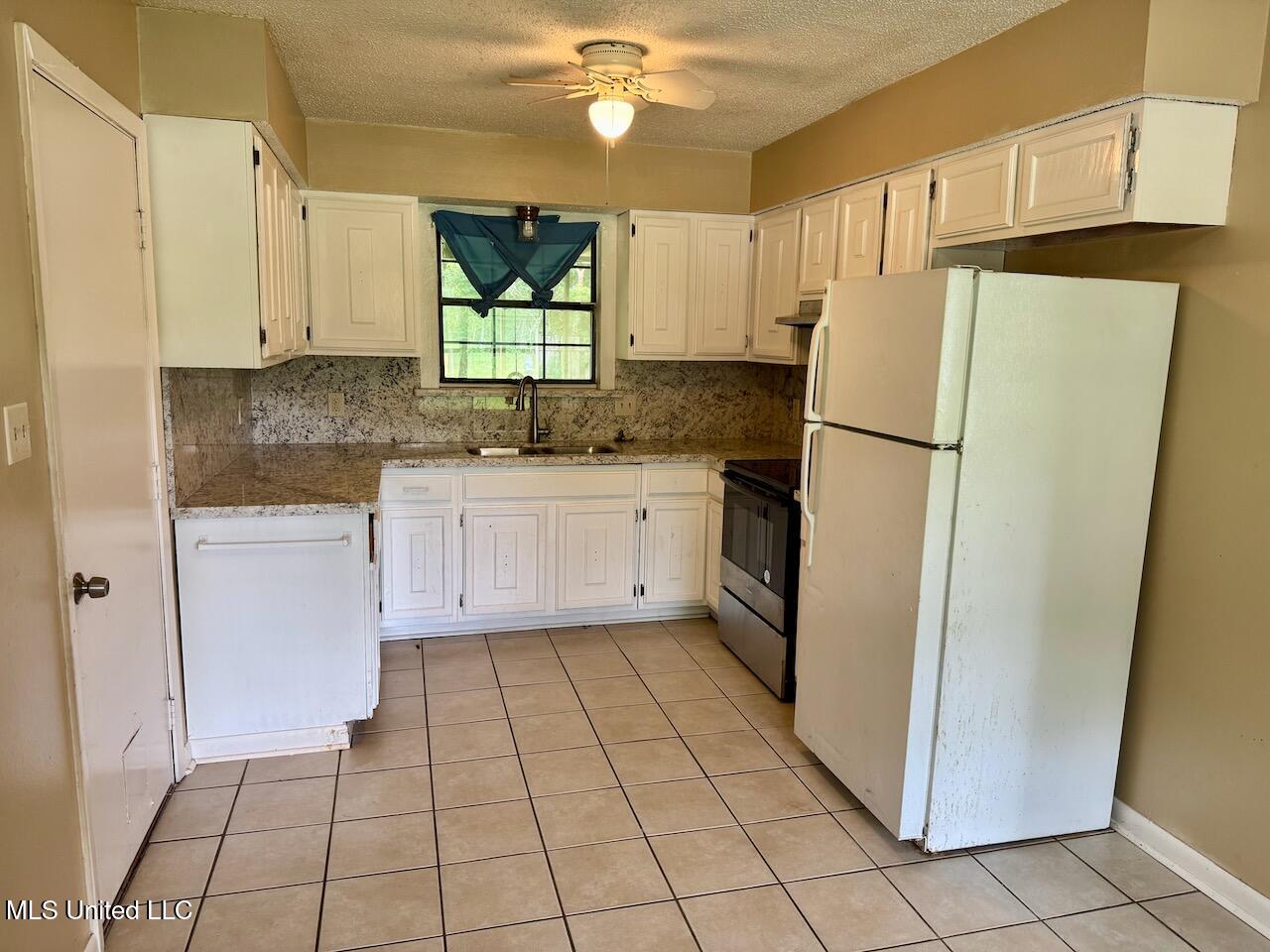 15196 Big Ridge Road, Biloxi, Mississippi image 6