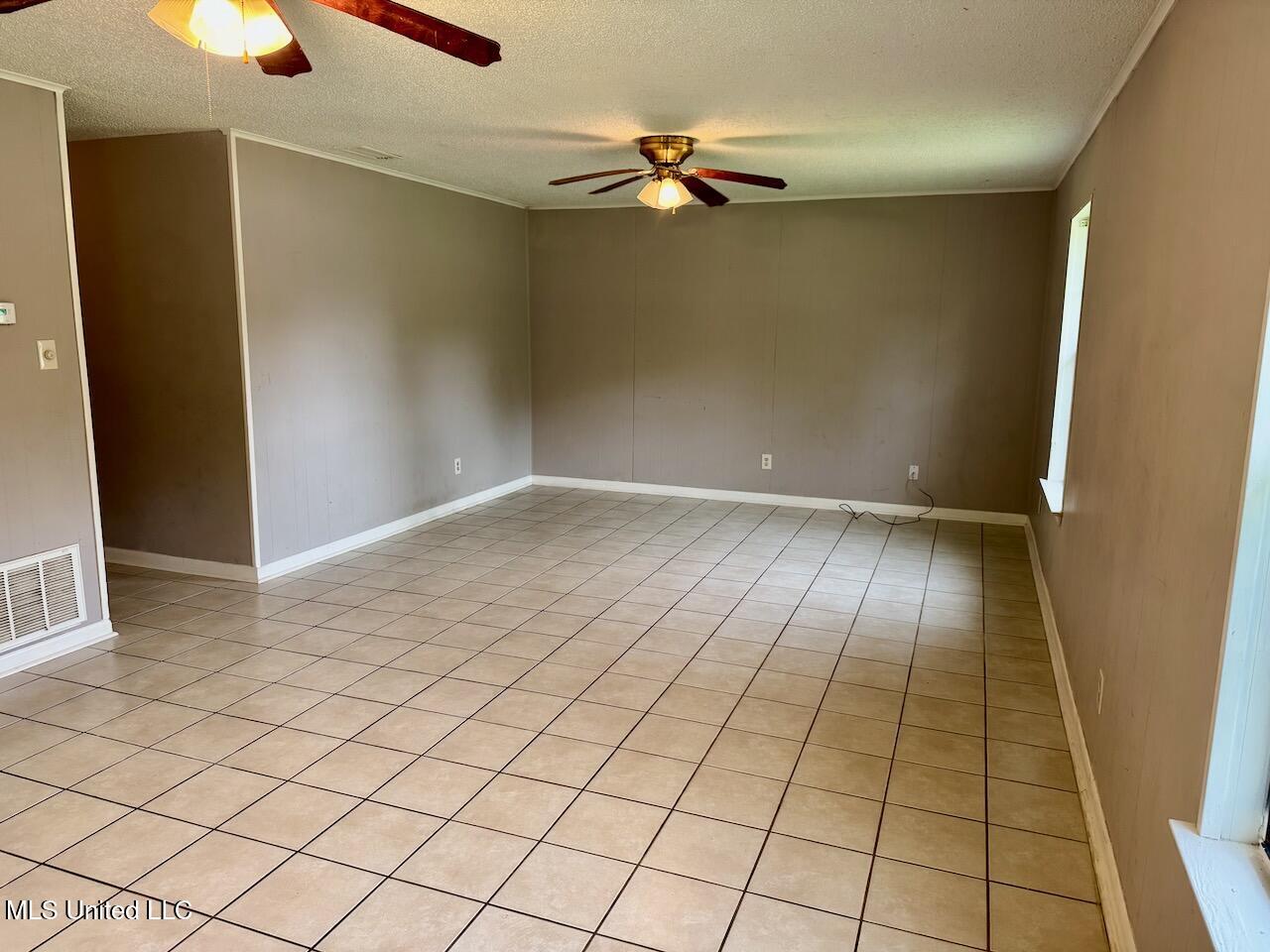 15196 Big Ridge Road, Biloxi, Mississippi image 2